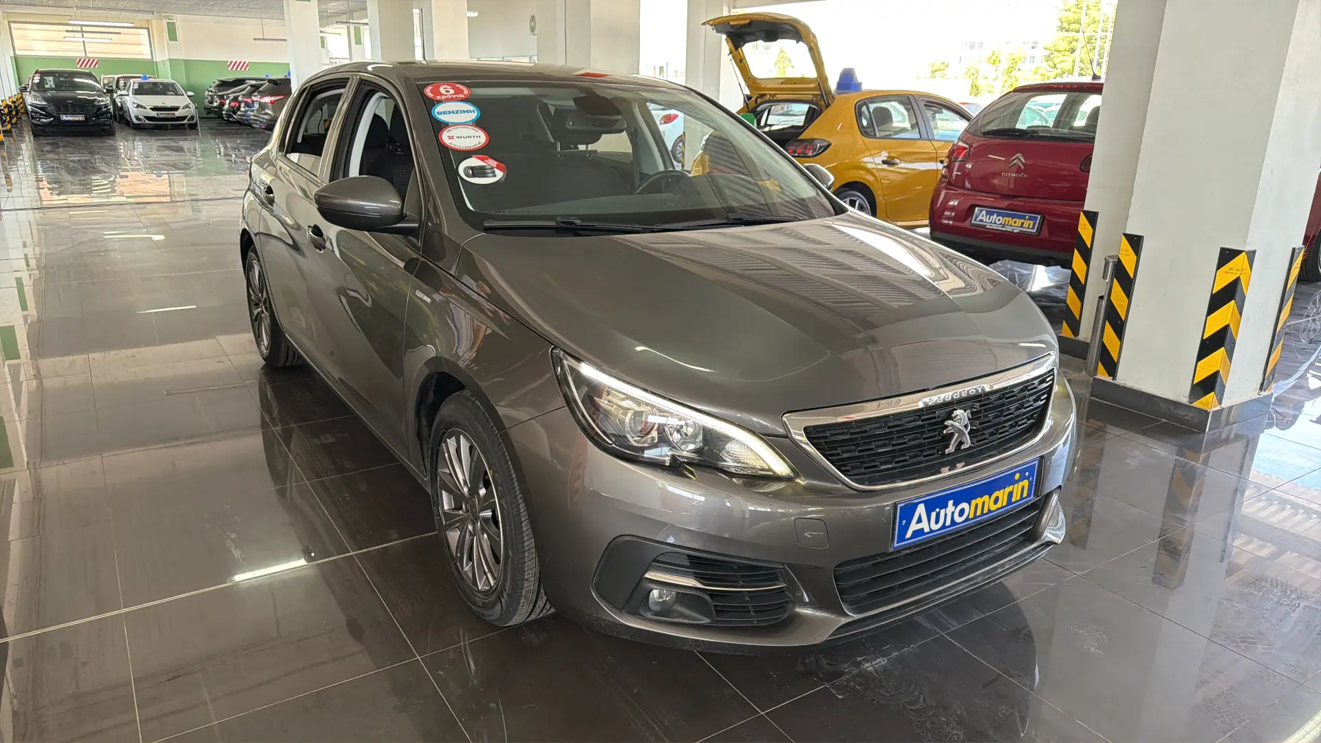 View 3 - Peugeot 308 - 2019
