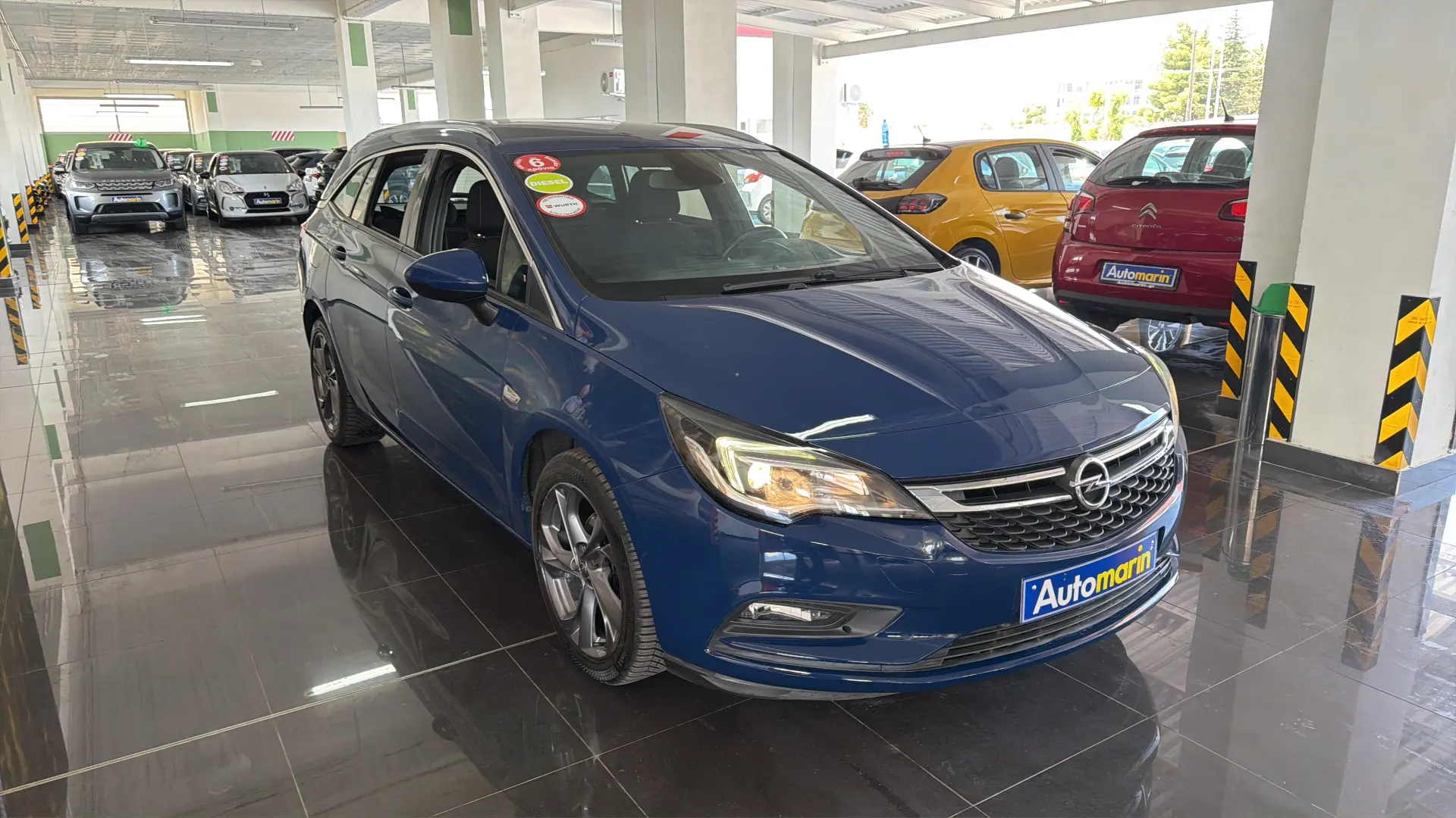View 3 - Opel Astra - 2018