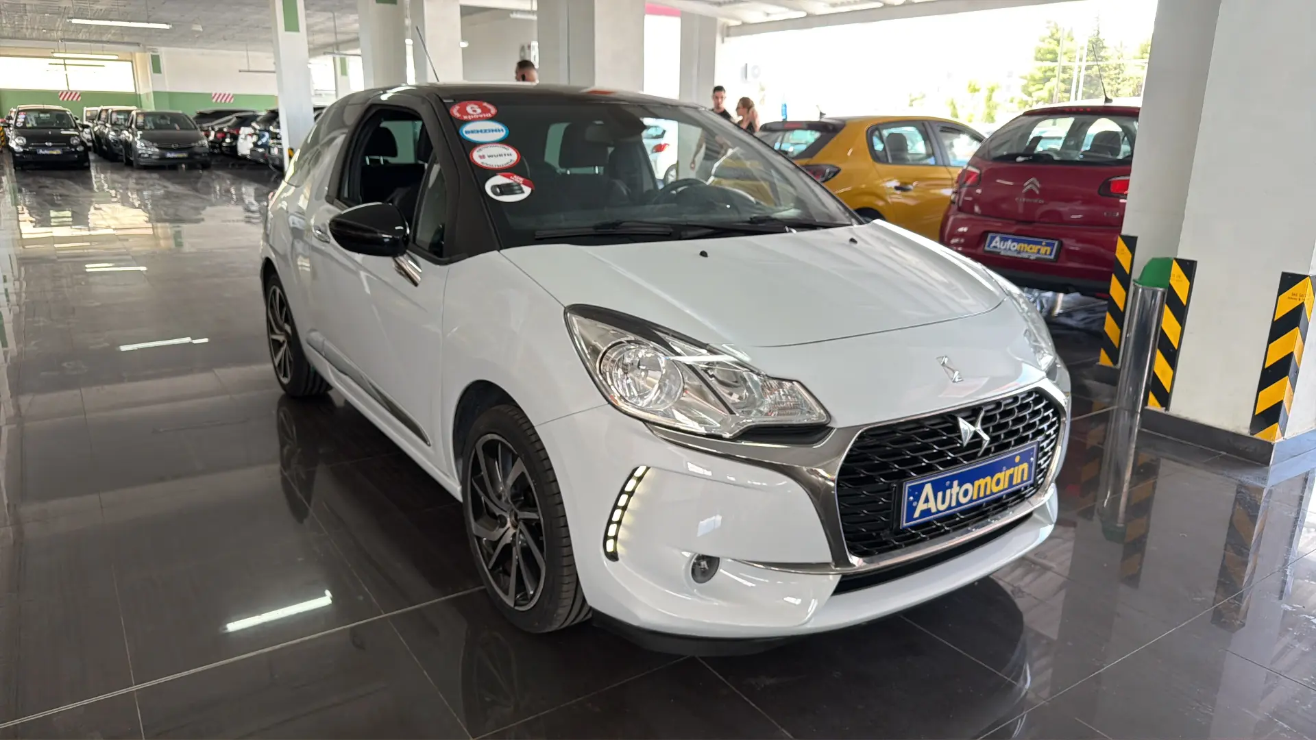 View 3 - DS DS3 - 2016