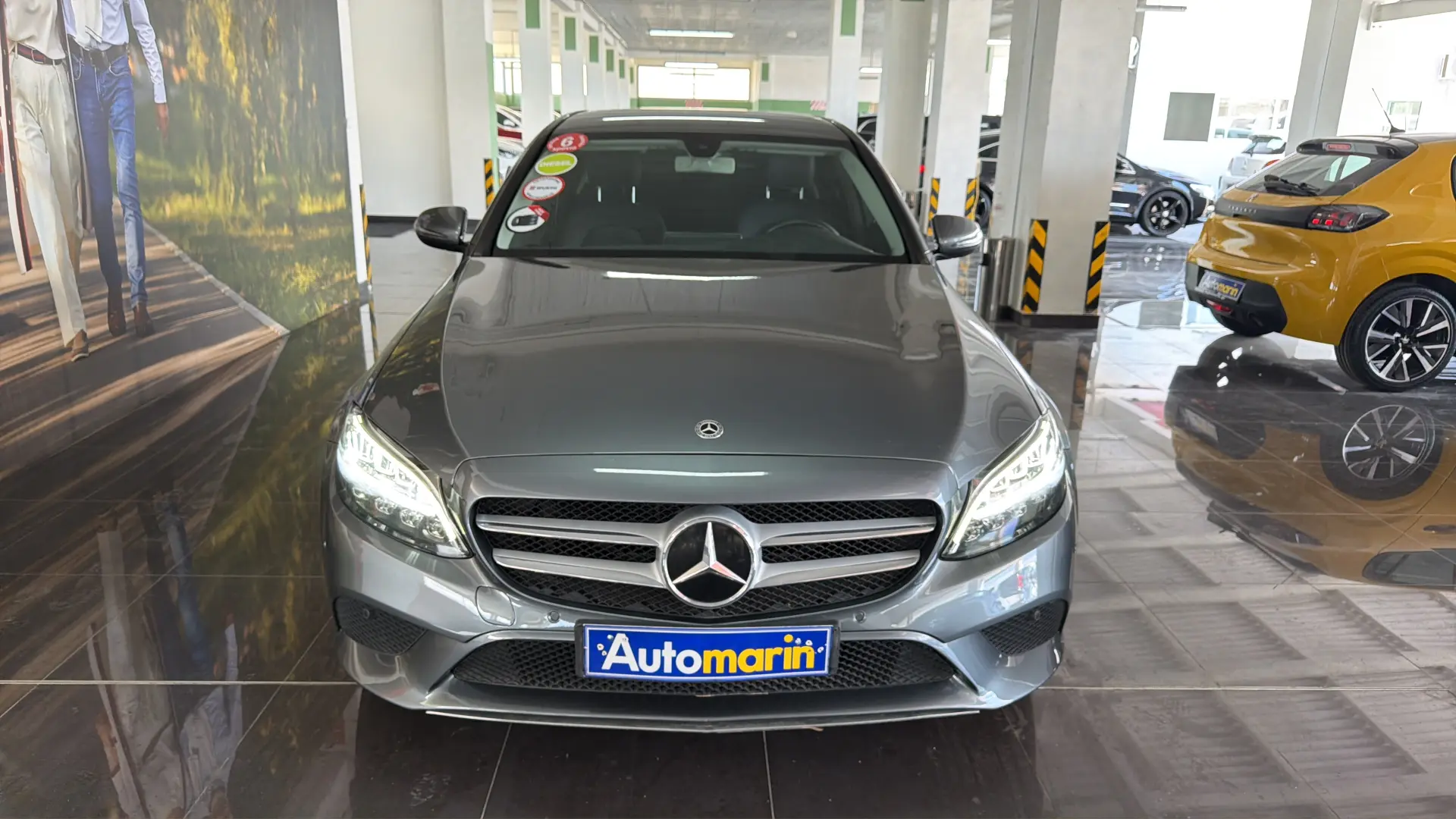 View 2 - Mercedes-Benz C 180 - 2020