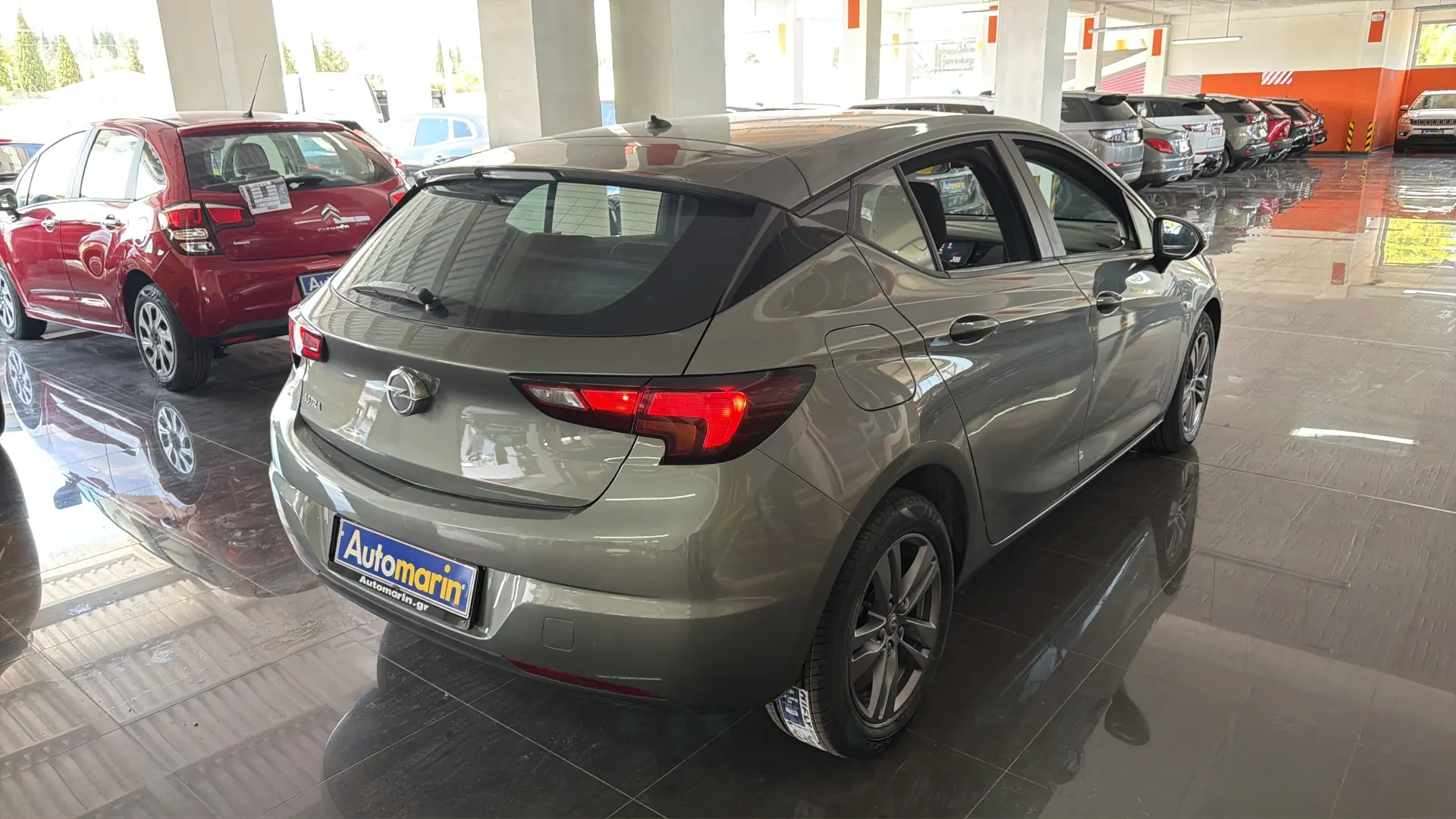 View 4 - Opel Astra - 2019