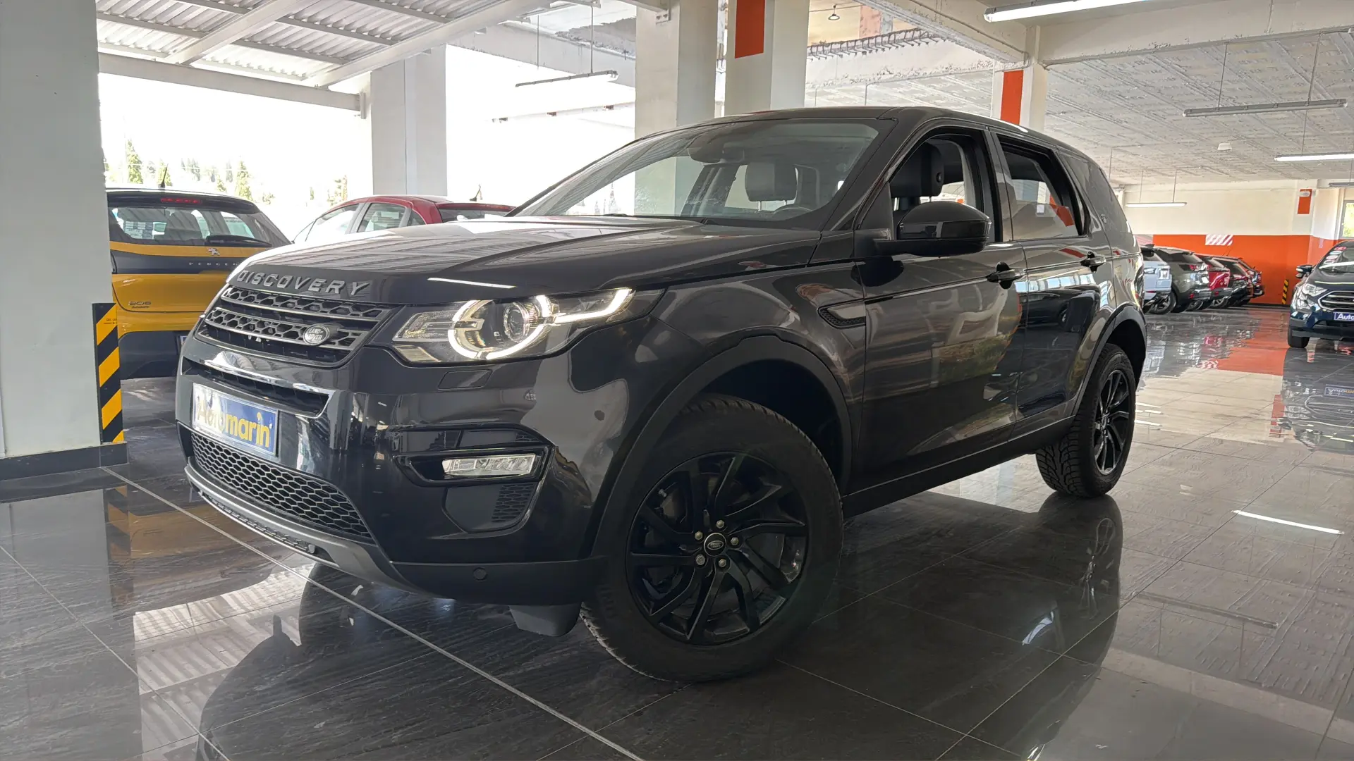 View 1 - Land Rover Discovery Sport - 2018