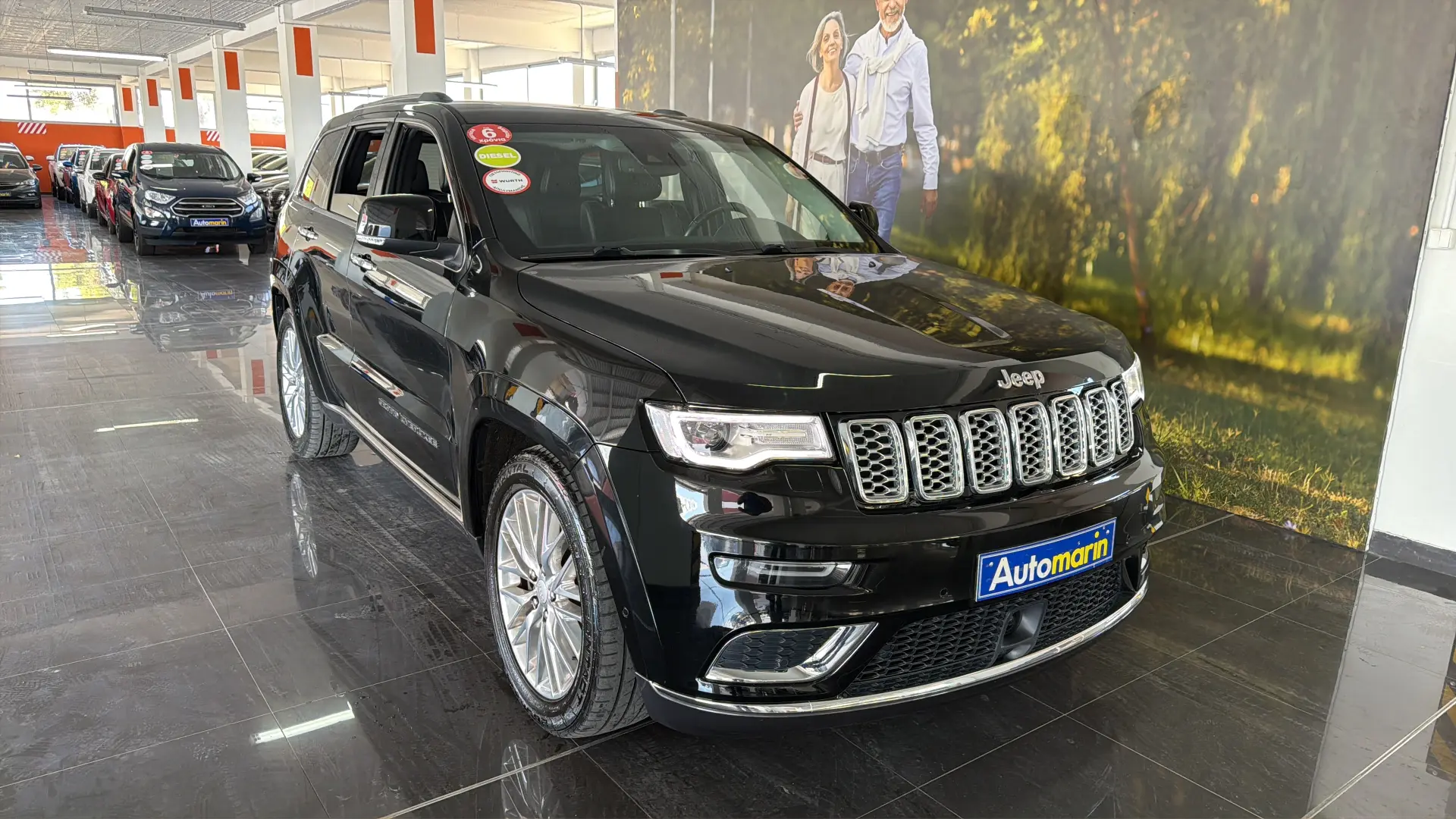 View 3 - Jeep Grand Cherokee - 2018