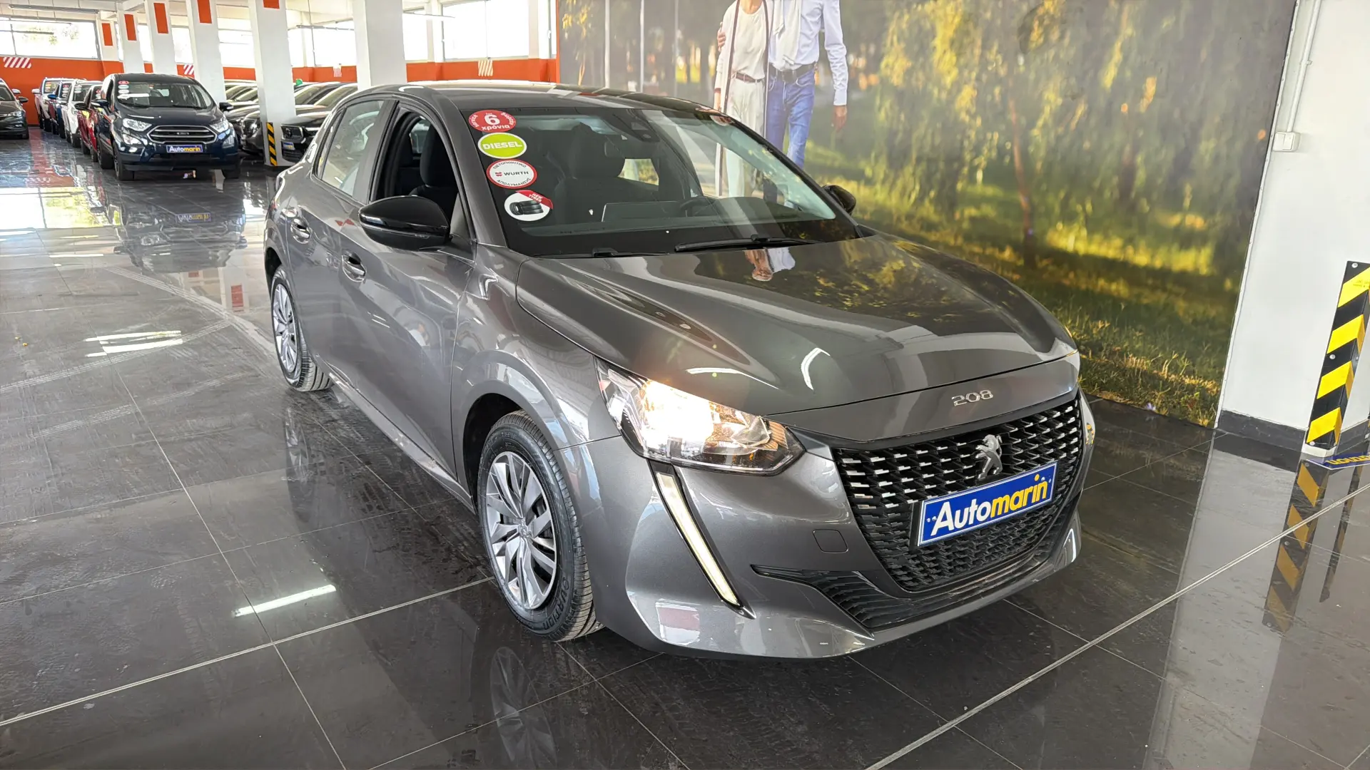 View 3 - Peugeot 208 - 2023