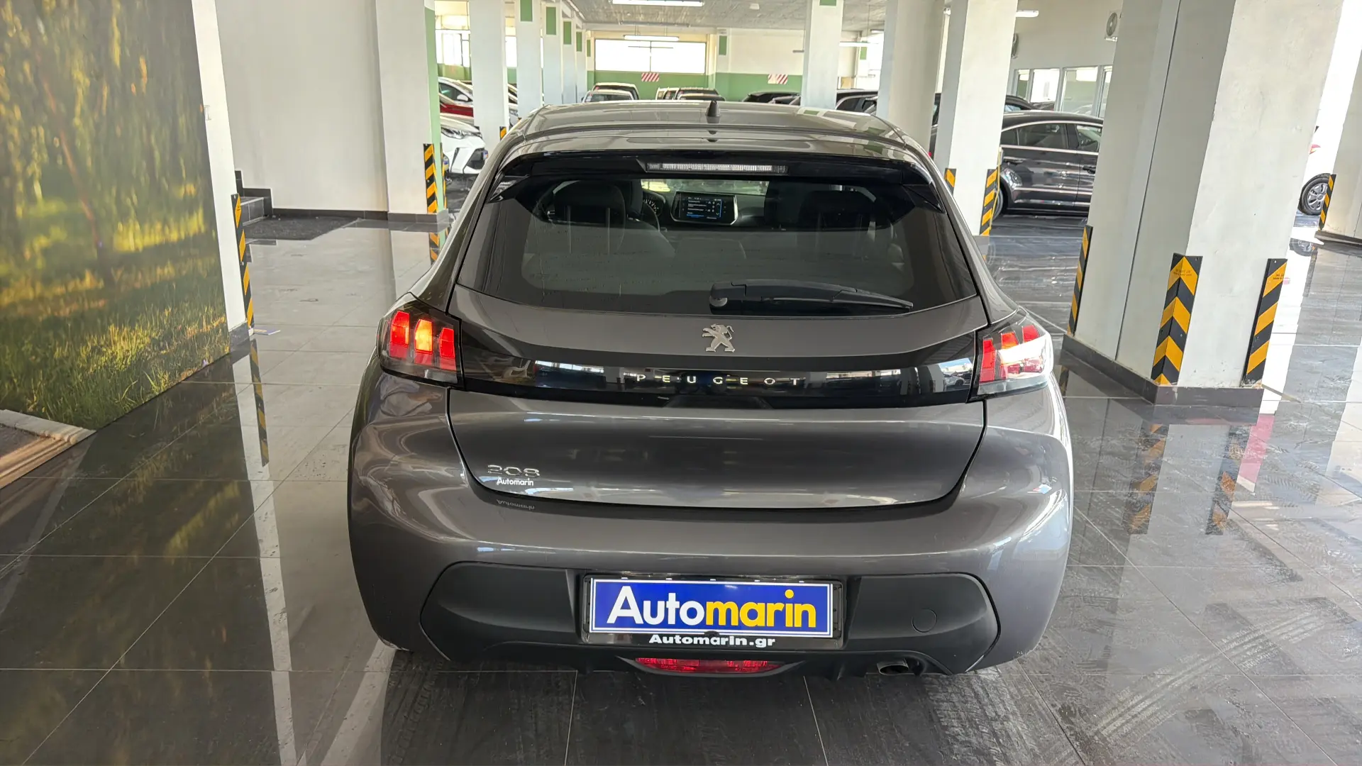 View 5 - Peugeot 208 - 2023
