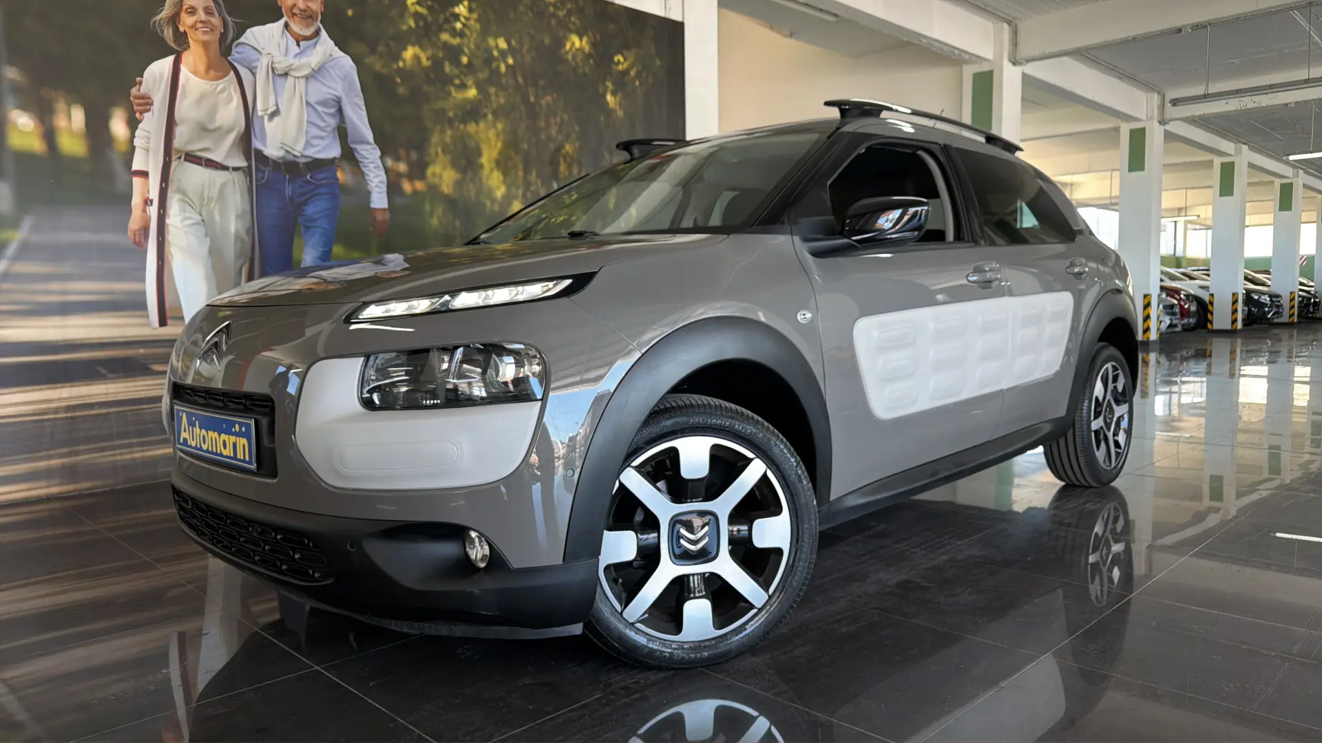View 1 - Citroen C4 Cactus - 2017