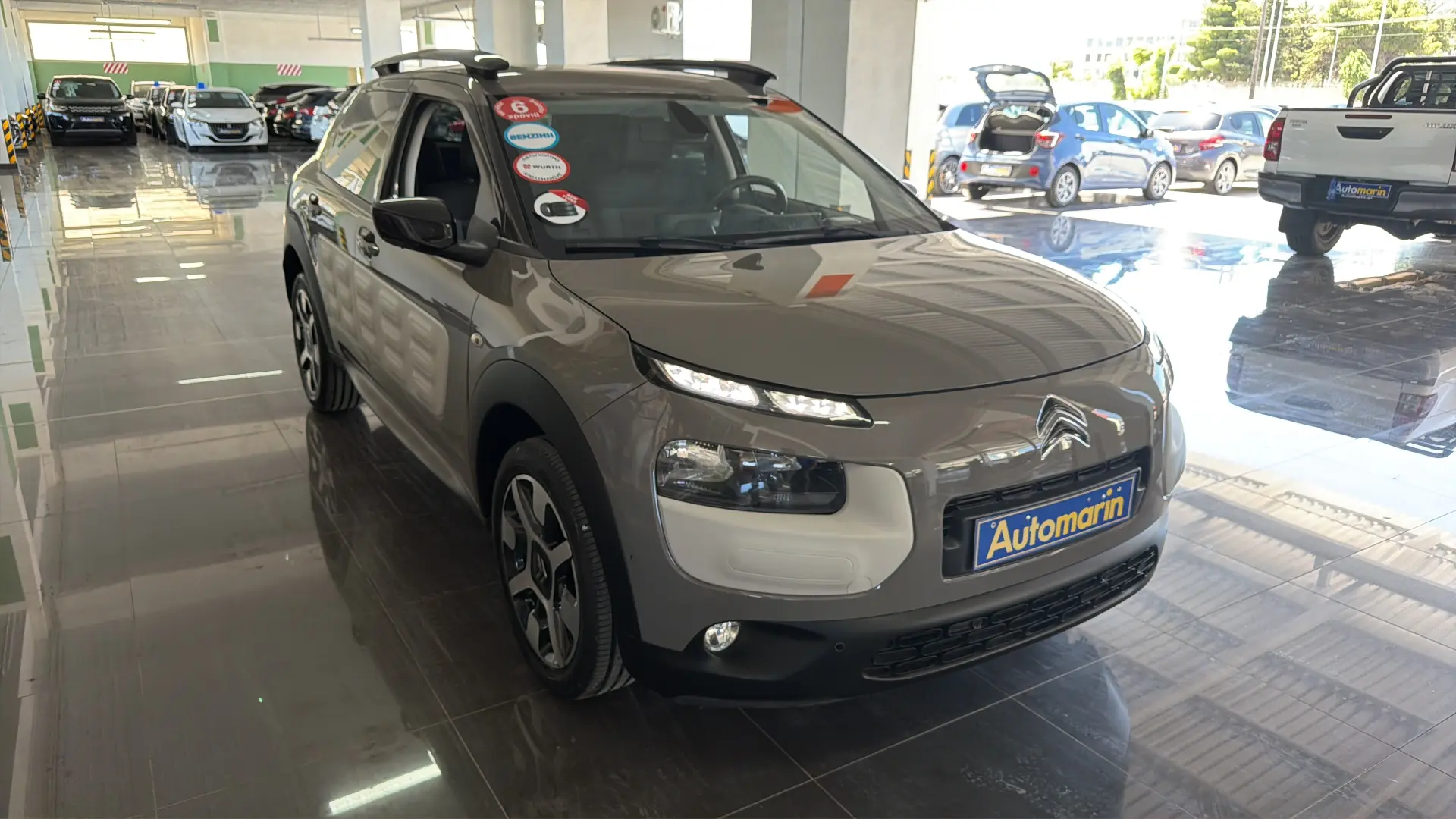 View 3 - Citroen C4 Cactus - 2017