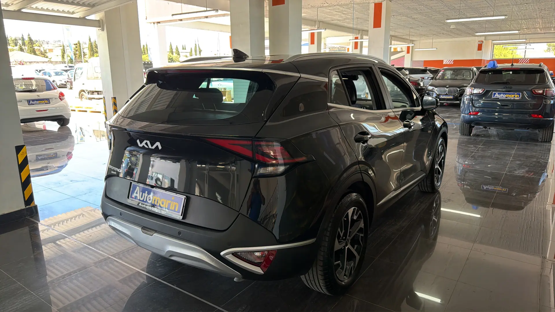 View 4 - Kia Sportage - 2023