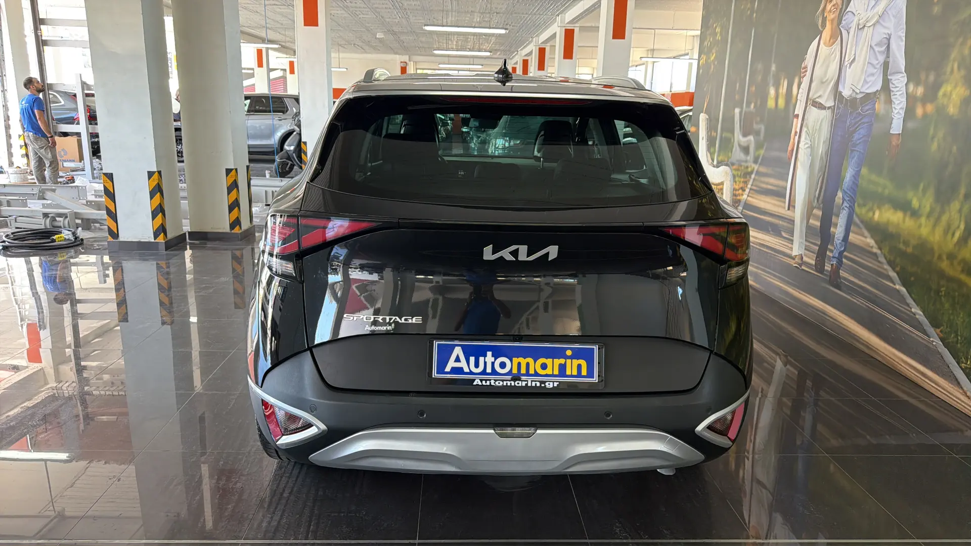 View 5 - Kia Sportage - 2023