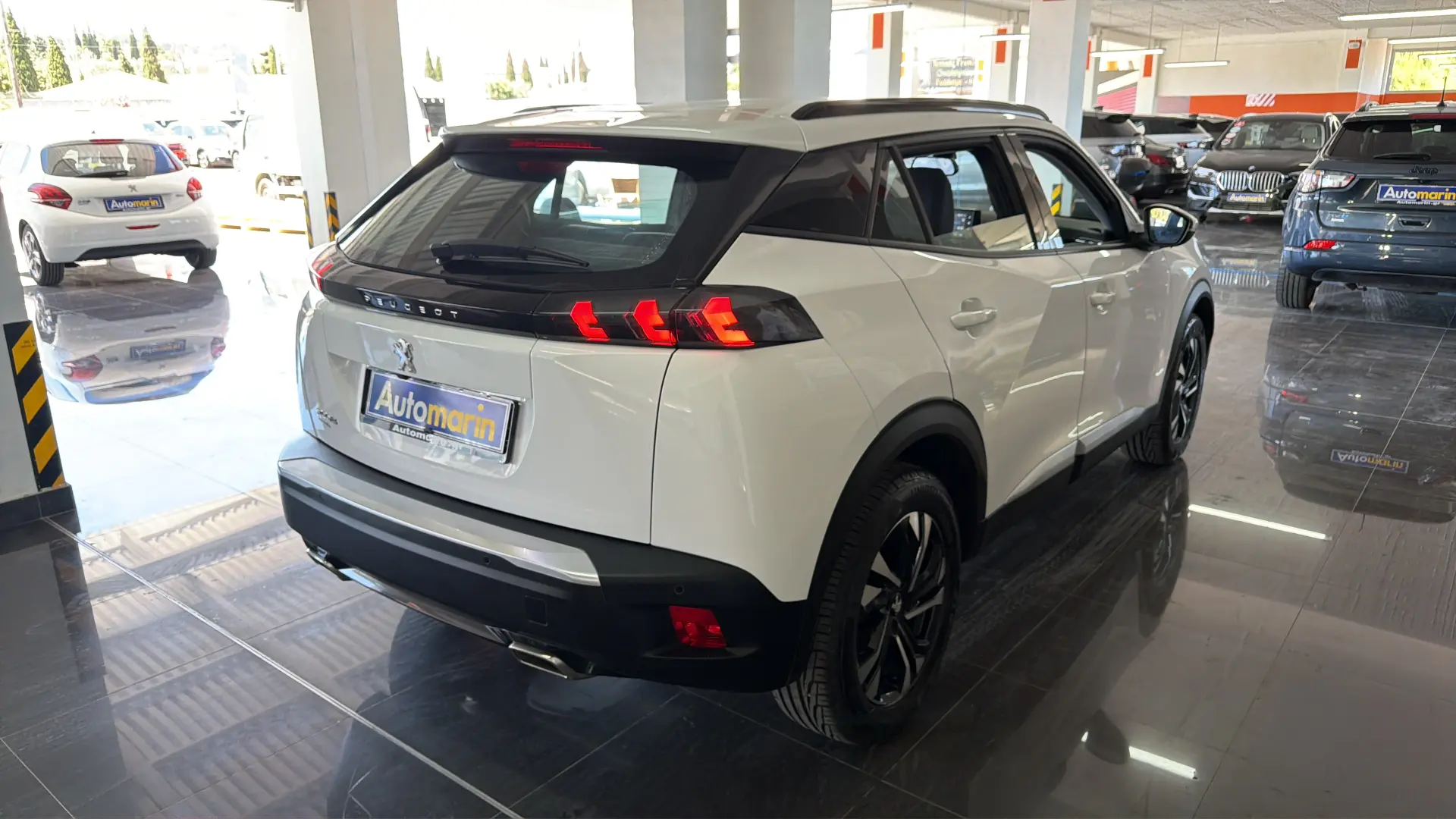 View 4 - Peugeot 2008 - 2020