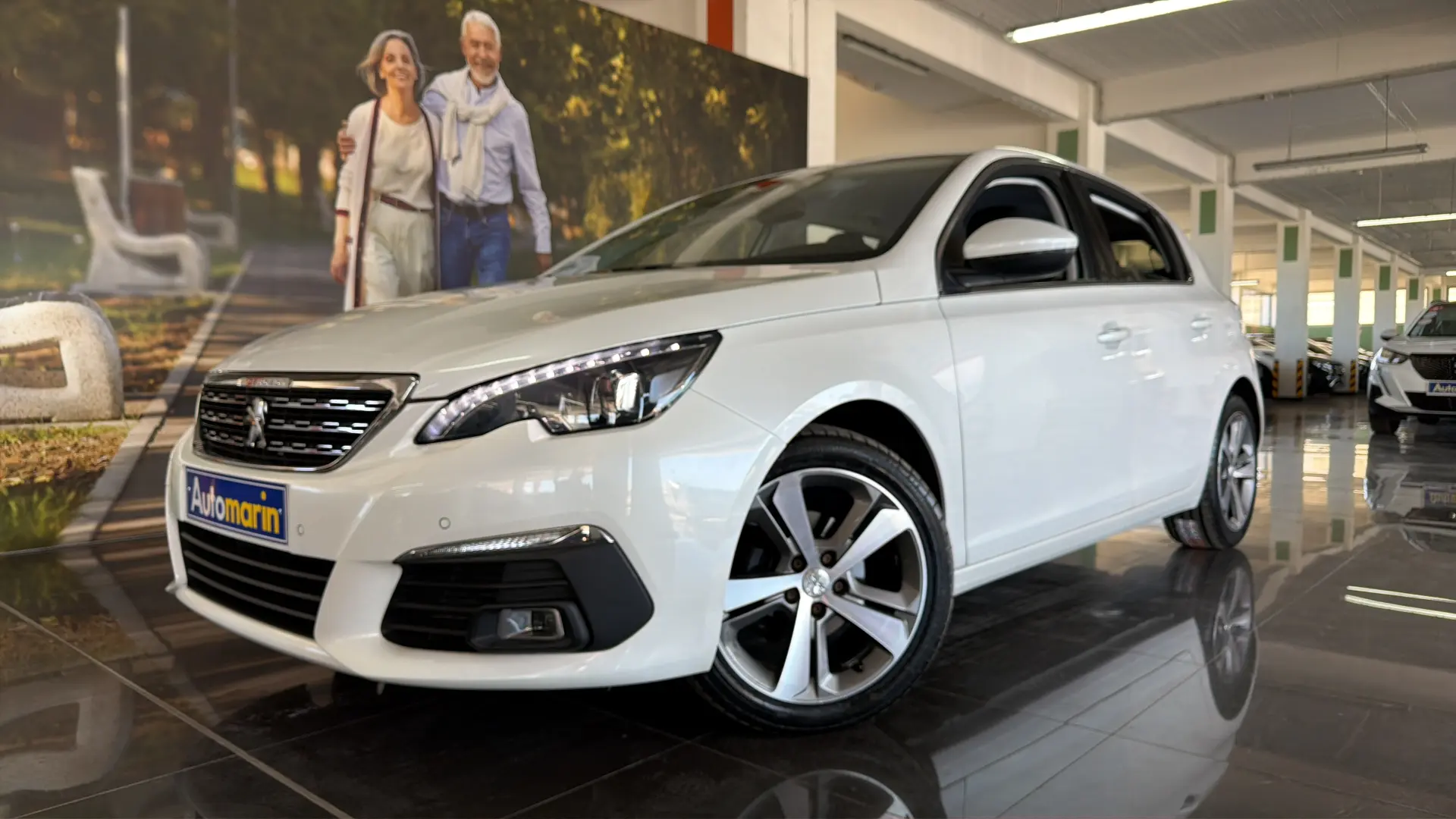 View 1 - Peugeot 308 - 2019