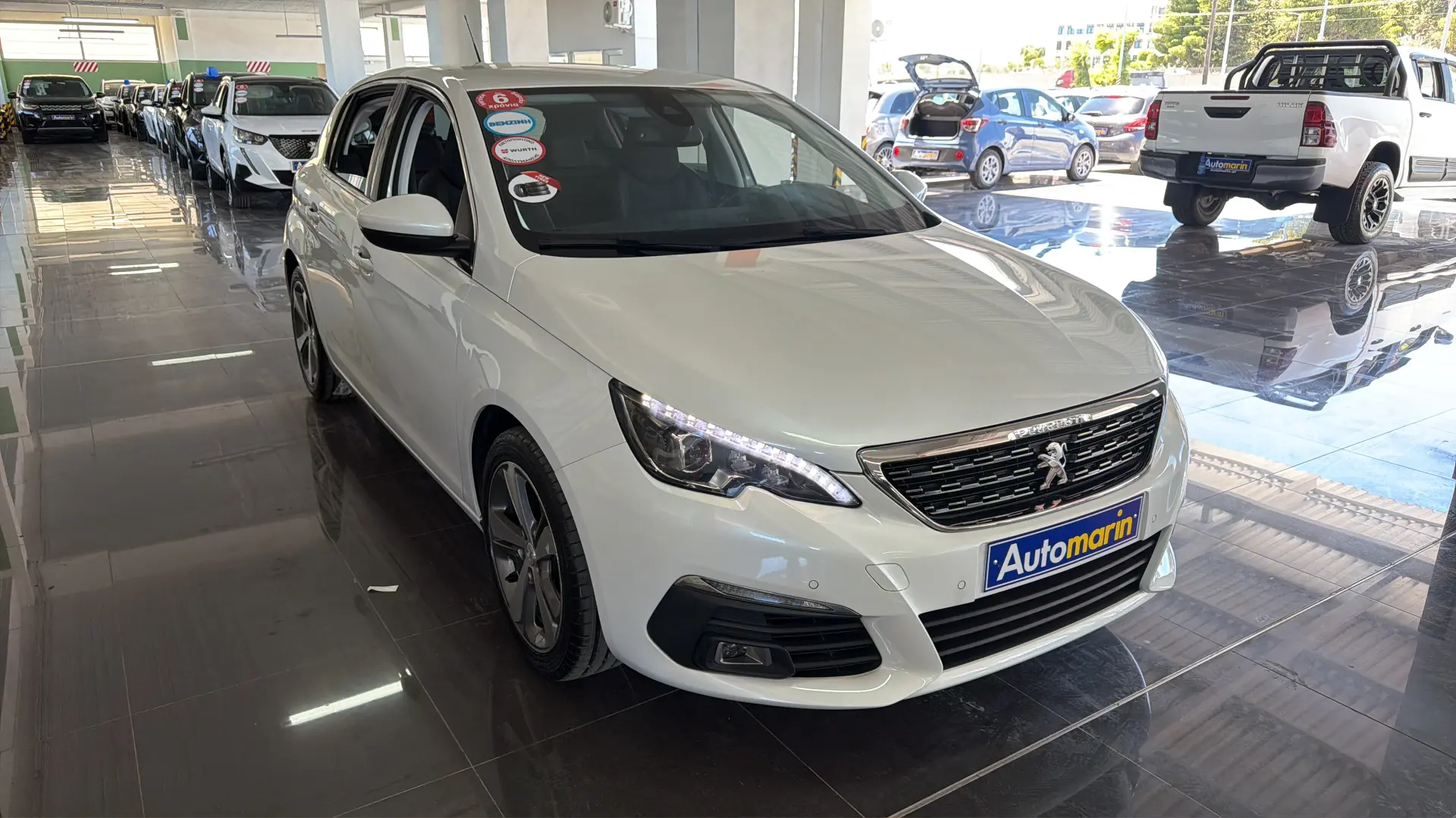 View 3 - Peugeot 308 - 2019