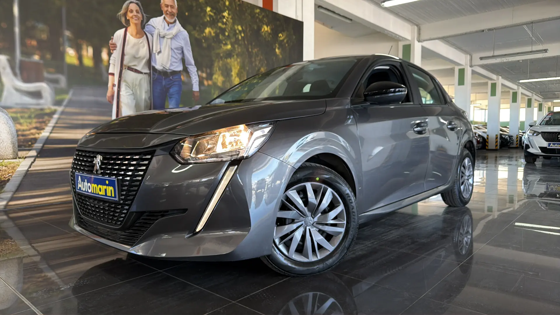 View 1 - Peugeot 208 - 2022
