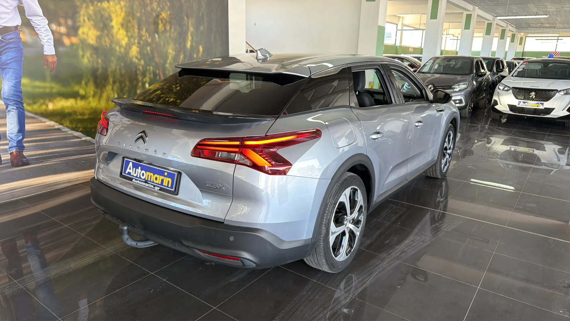 View 4 - Citroen C5 X - 2023