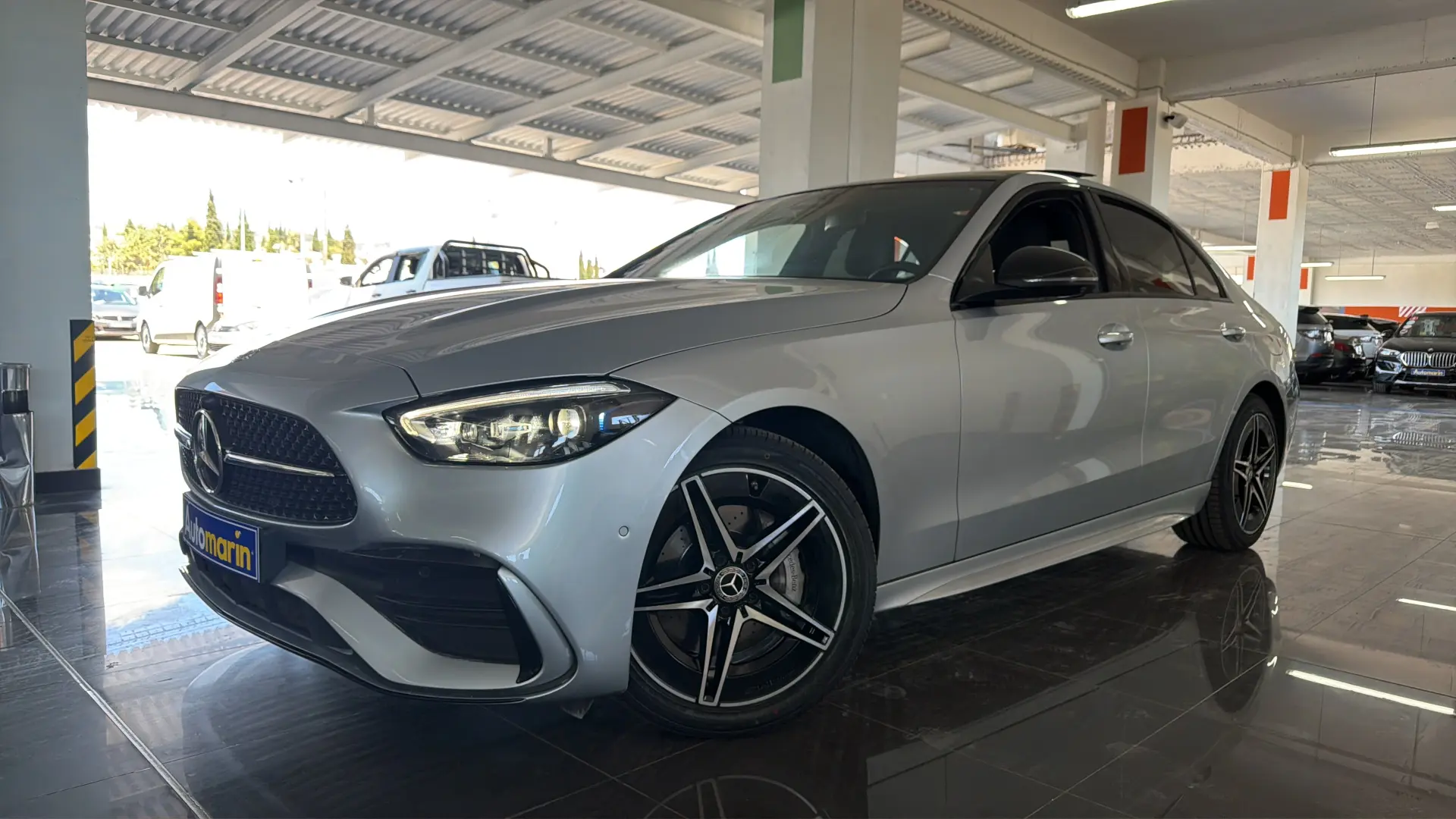 View 1 - Mercedes-Benz C 300 - 2022