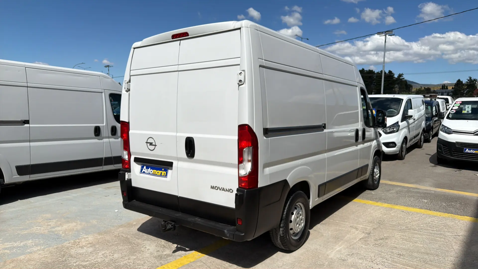 View 4 - Opel Movano - 2022