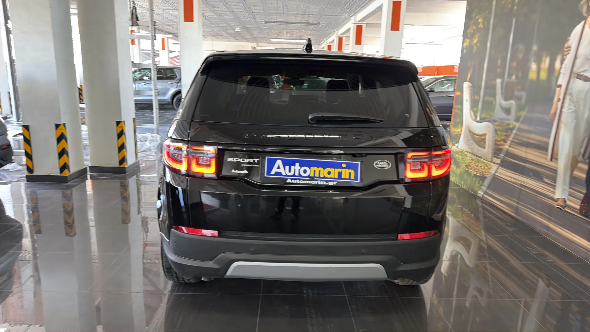 View 5 - Land Rover Discovery Sport - 2020