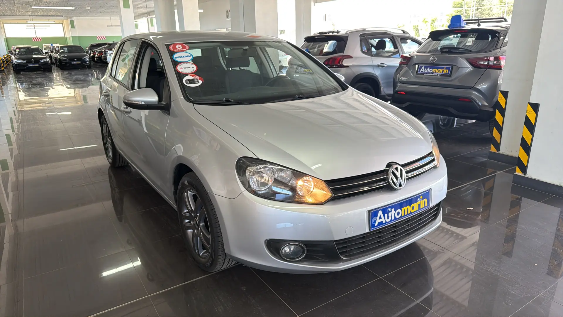View 3 - Volkswagen Golf - 2011