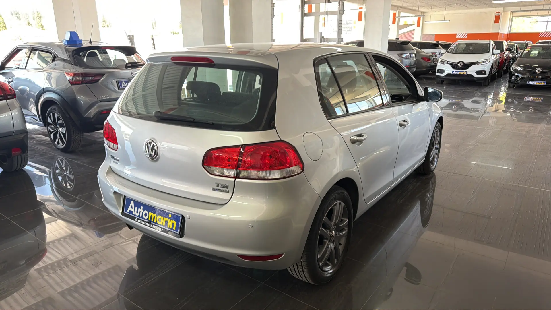 View 4 - Volkswagen Golf - 2011