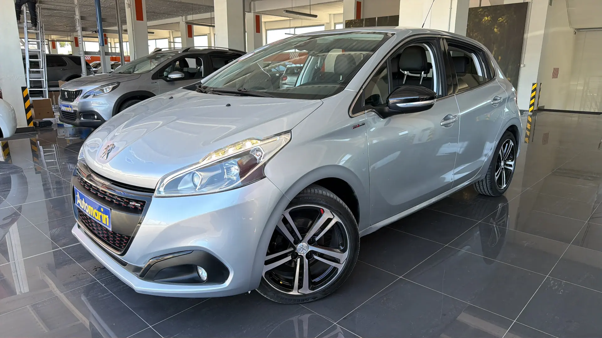 View 1 - Peugeot 208 - 2018
