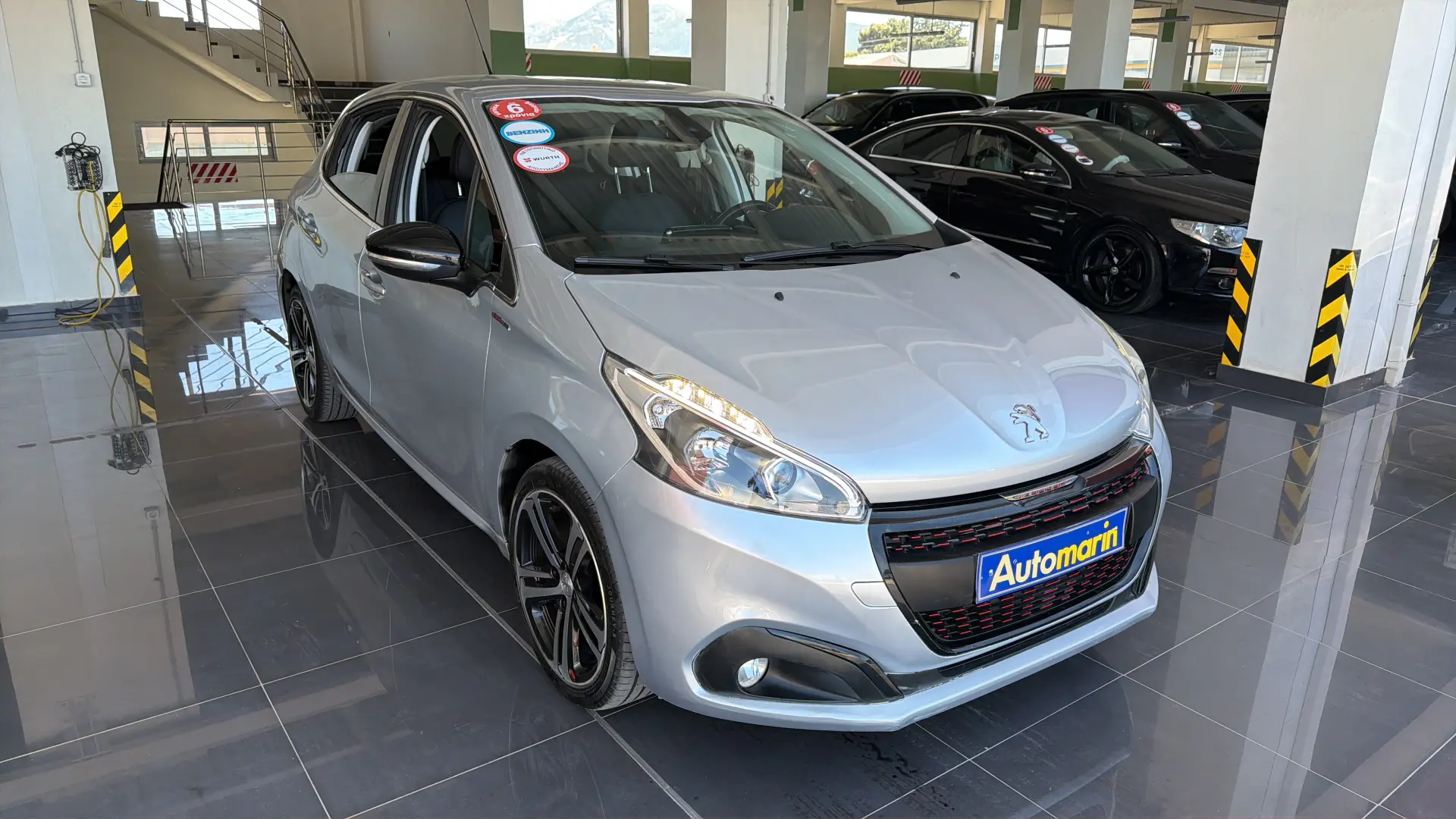 View 3 - Peugeot 208 - 2018