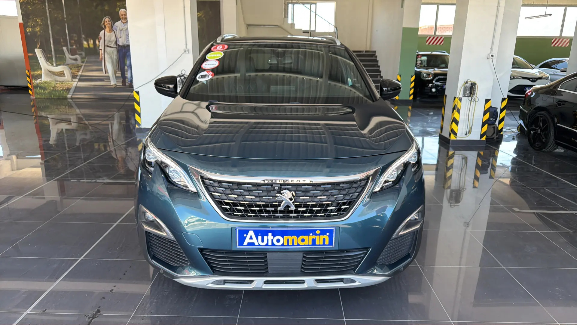 View 2 - Peugeot 5008 - 2019