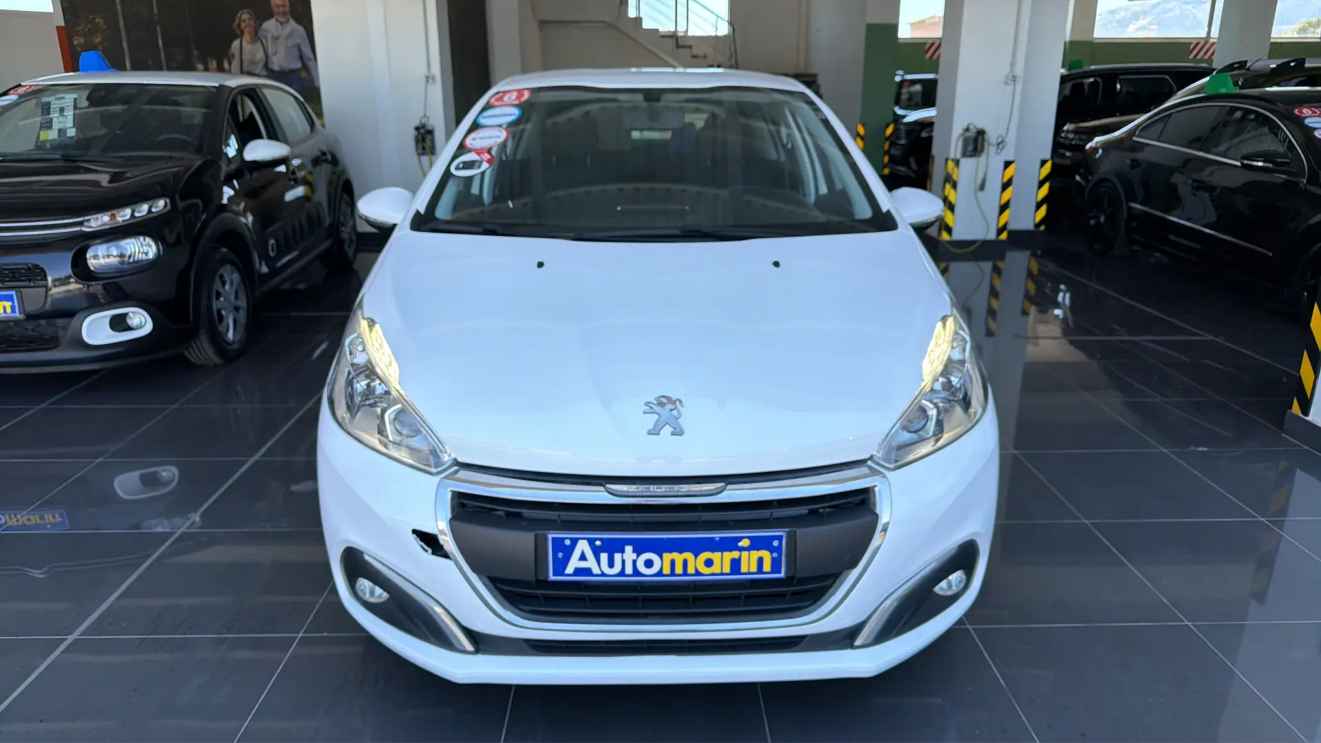 View 2 - Peugeot 208 - 2017