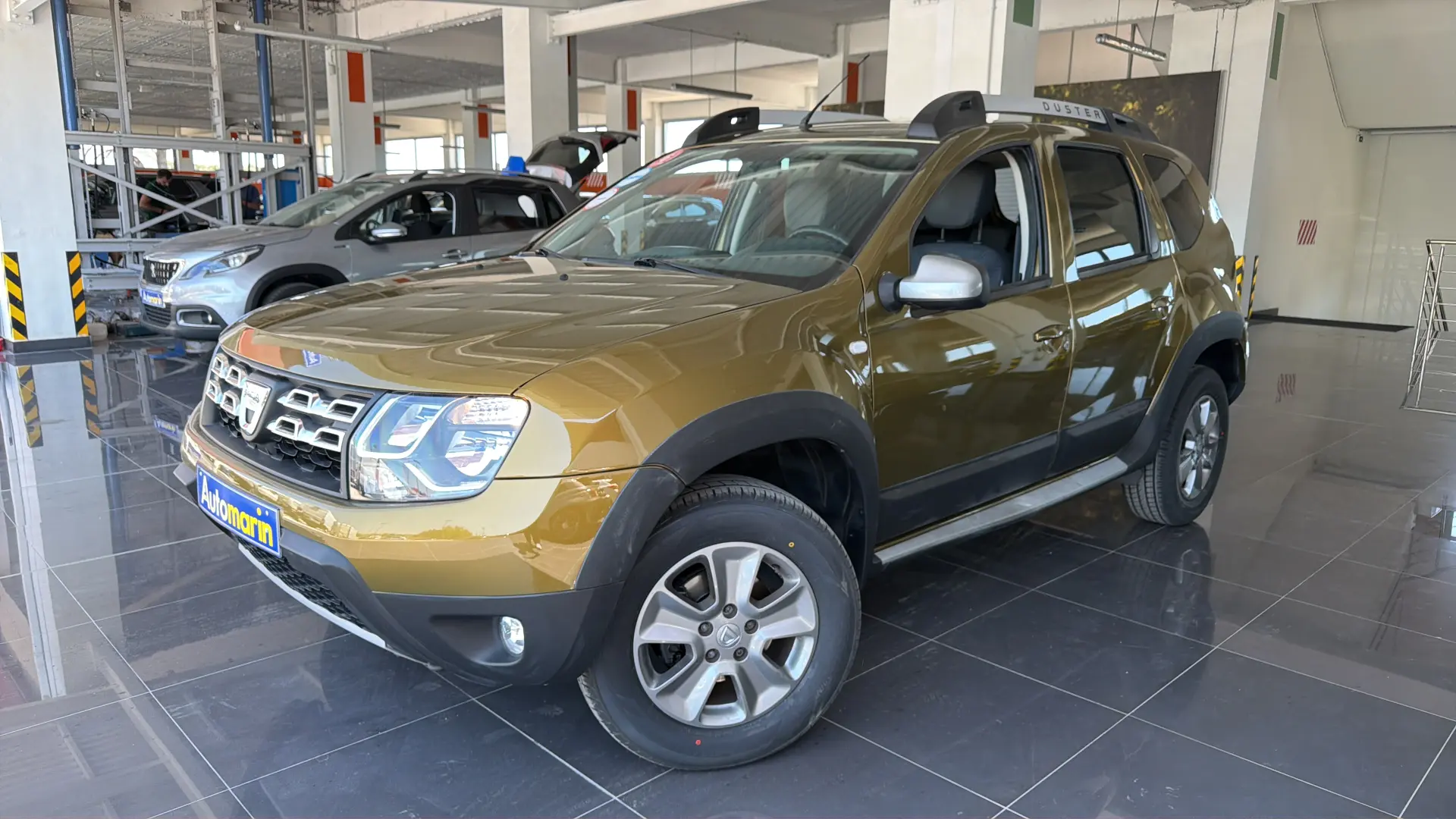 View 1 - Dacia Duster - 2016