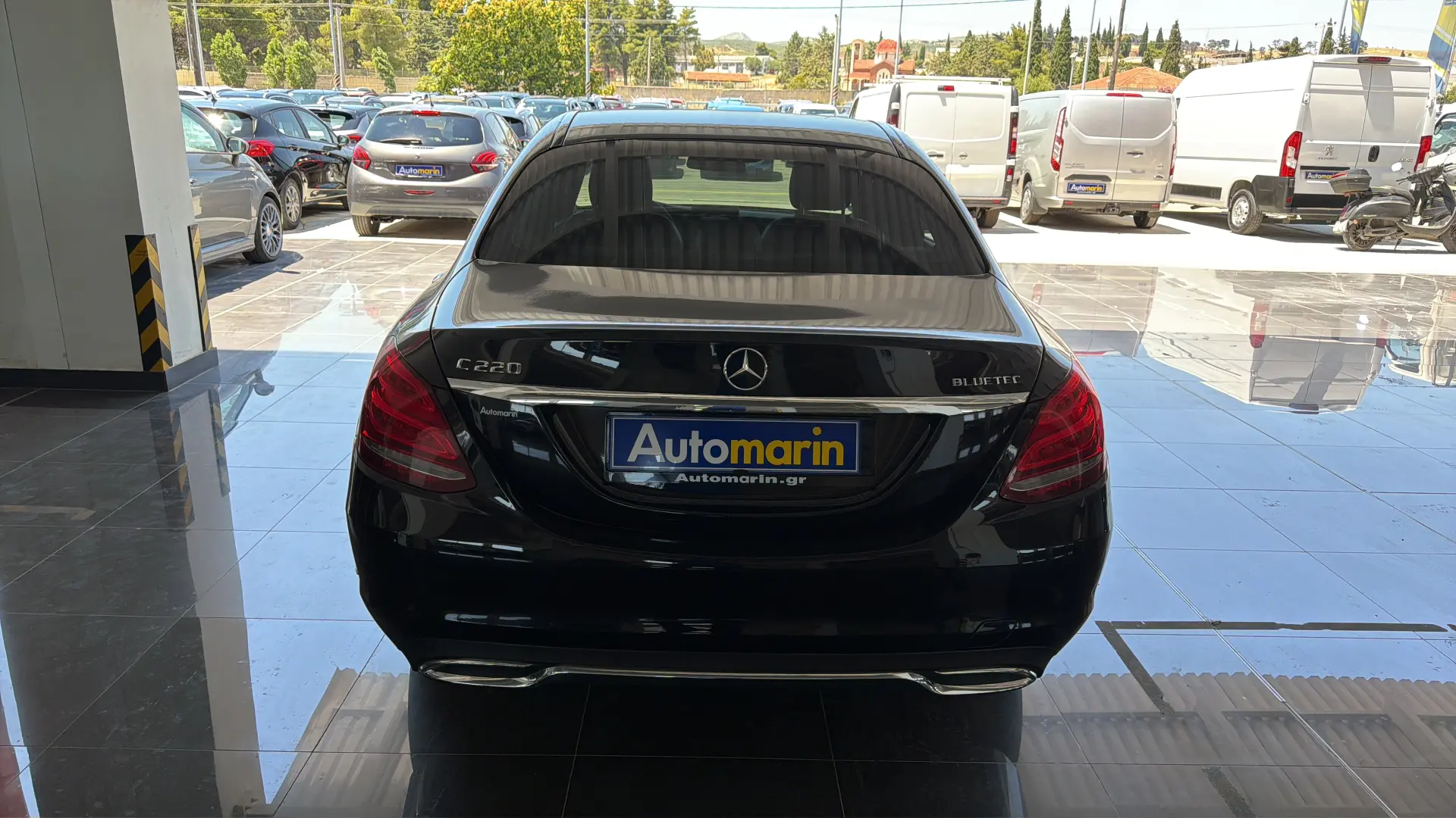 View 5 - Mercedes-Benz C 220 - 2014