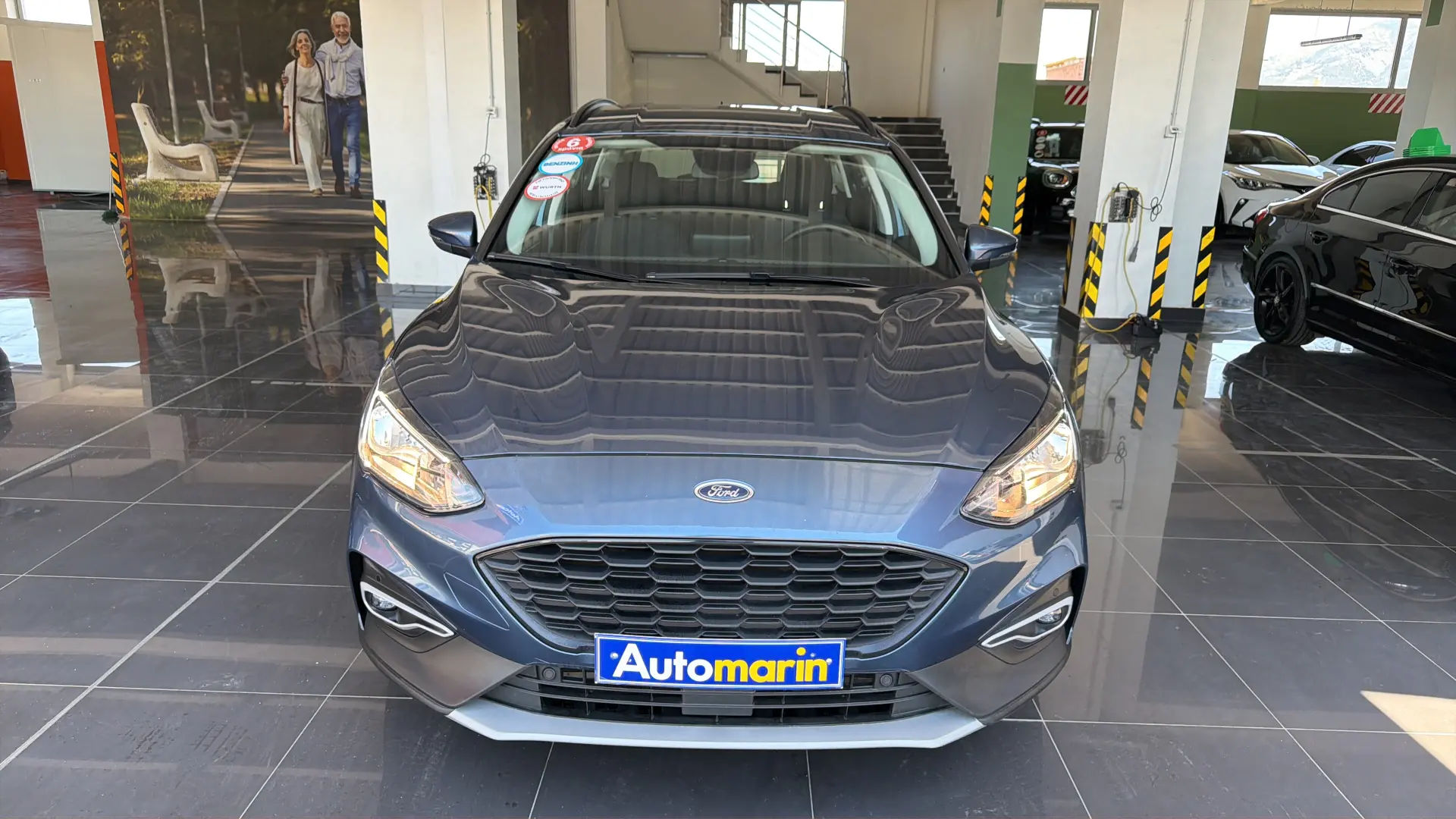 View 2 - Ford Focus - 2019