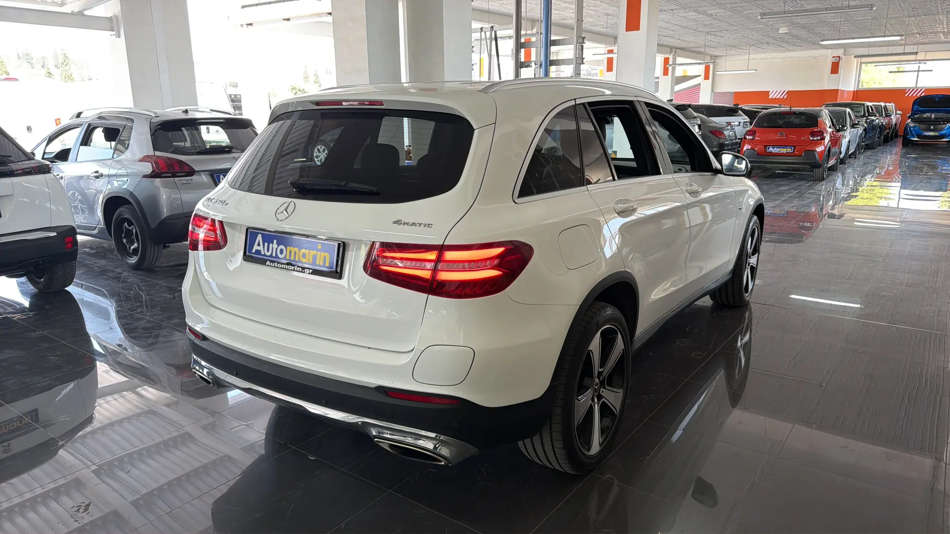 View 4 - Mercedes-Benz GLC 350 - 2017