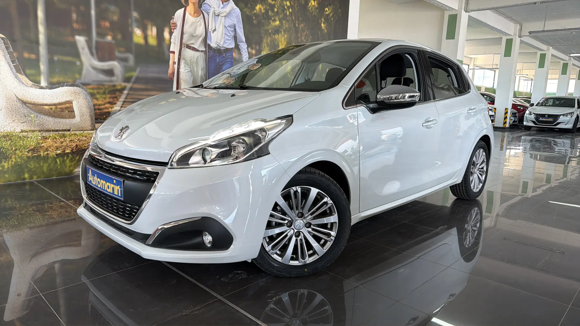 View 1 - Peugeot 208 - 2019