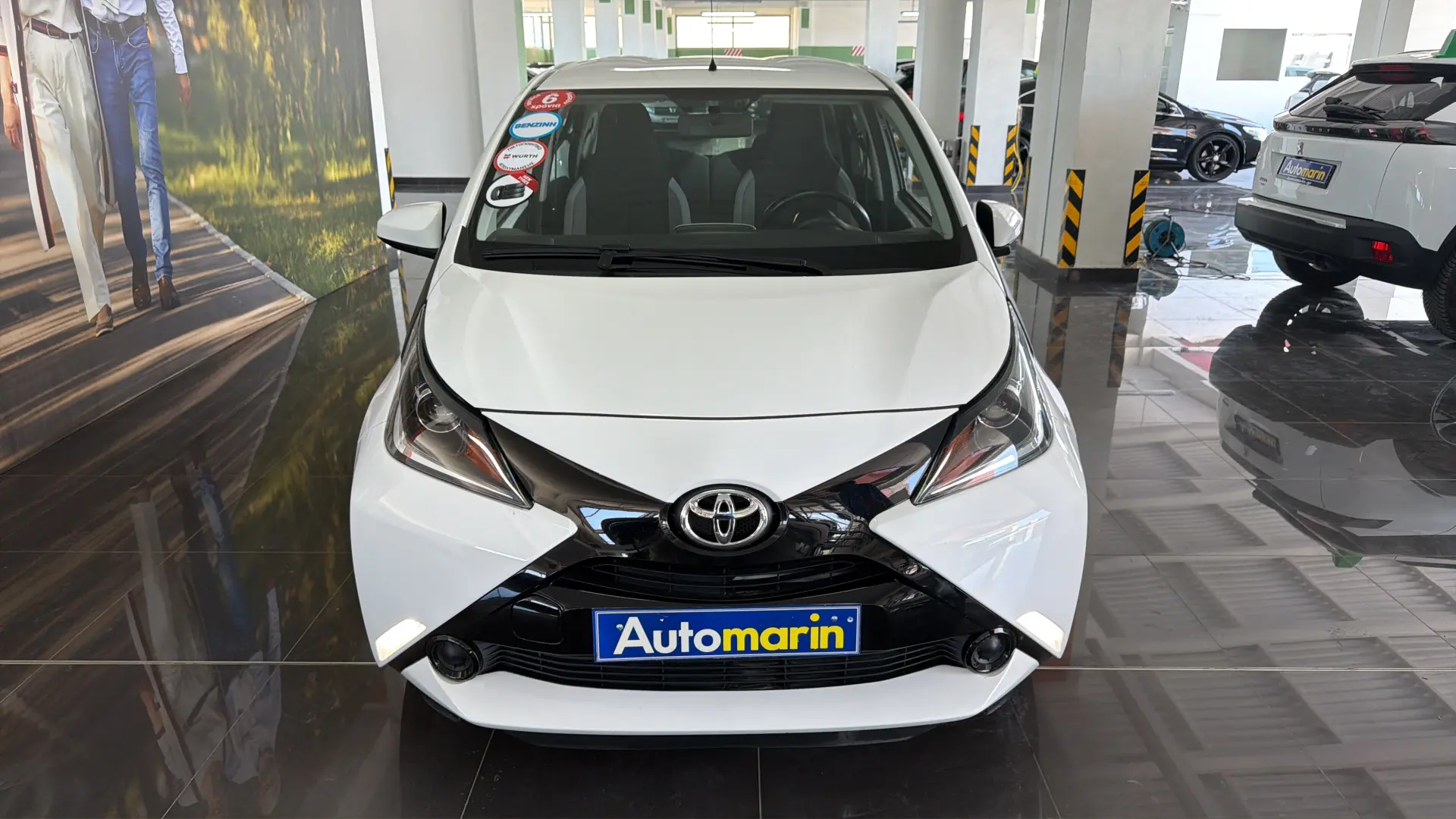 View 2 - Toyota Aygo - 2017