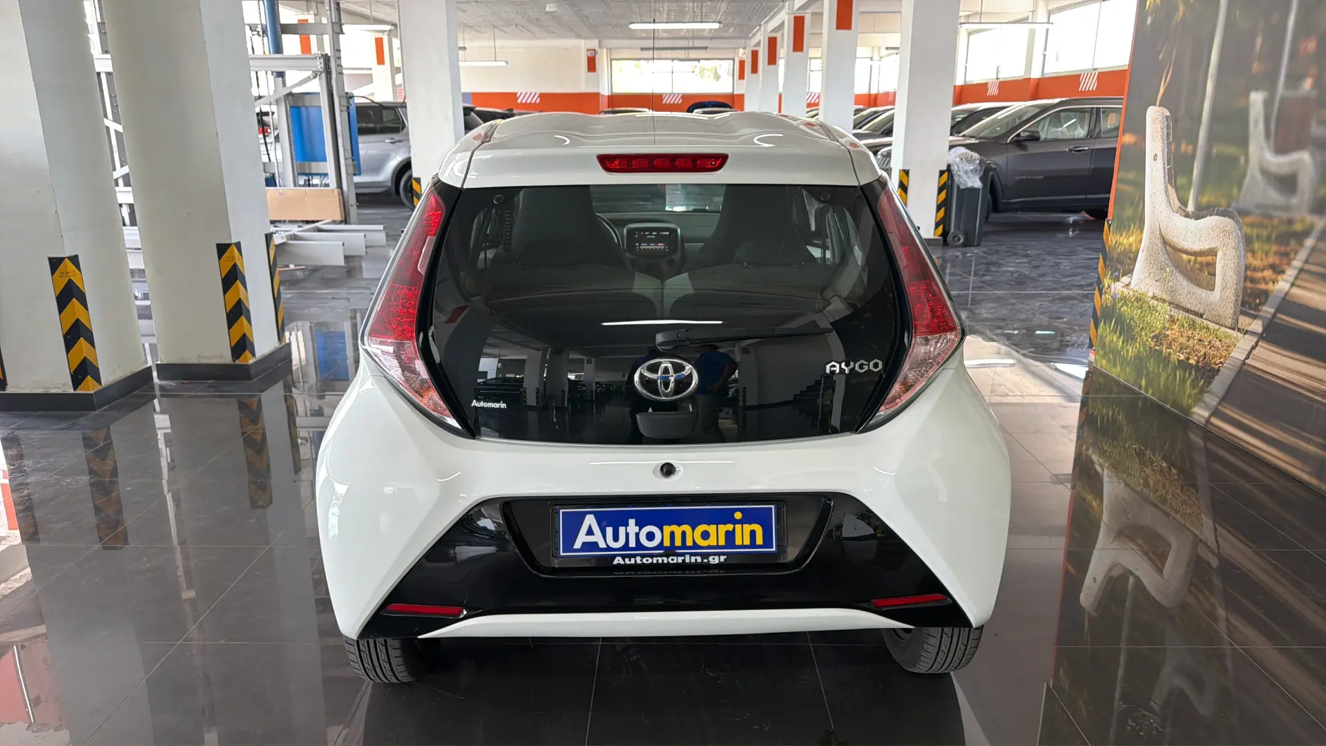View 5 - Toyota Aygo - 2017