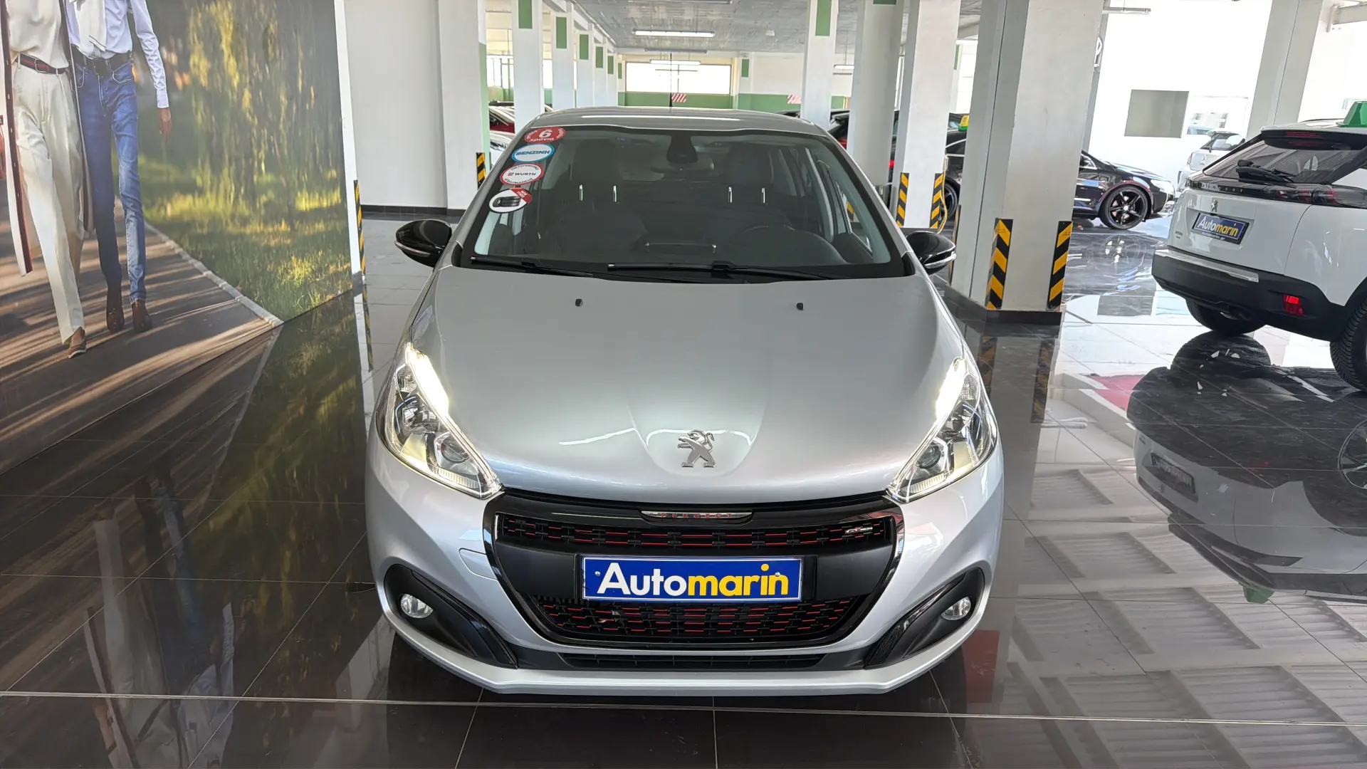 View 2 - Peugeot 208 - 2018