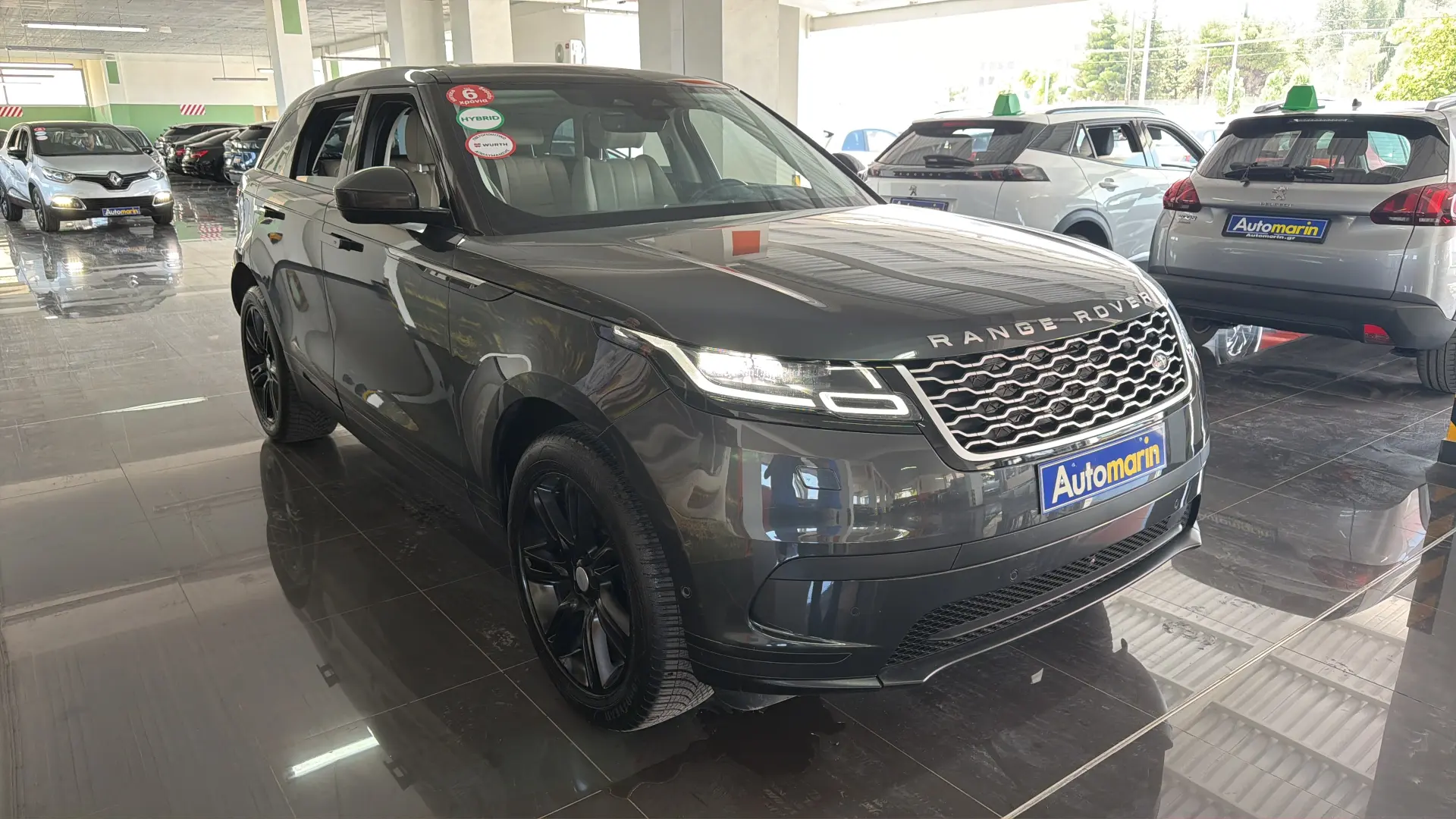View 3 - Land Rover Range Rover Velar - 2021