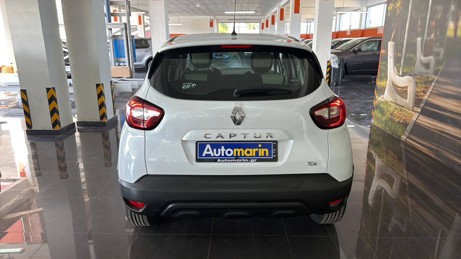 View 5 - Renault Captur - 2017