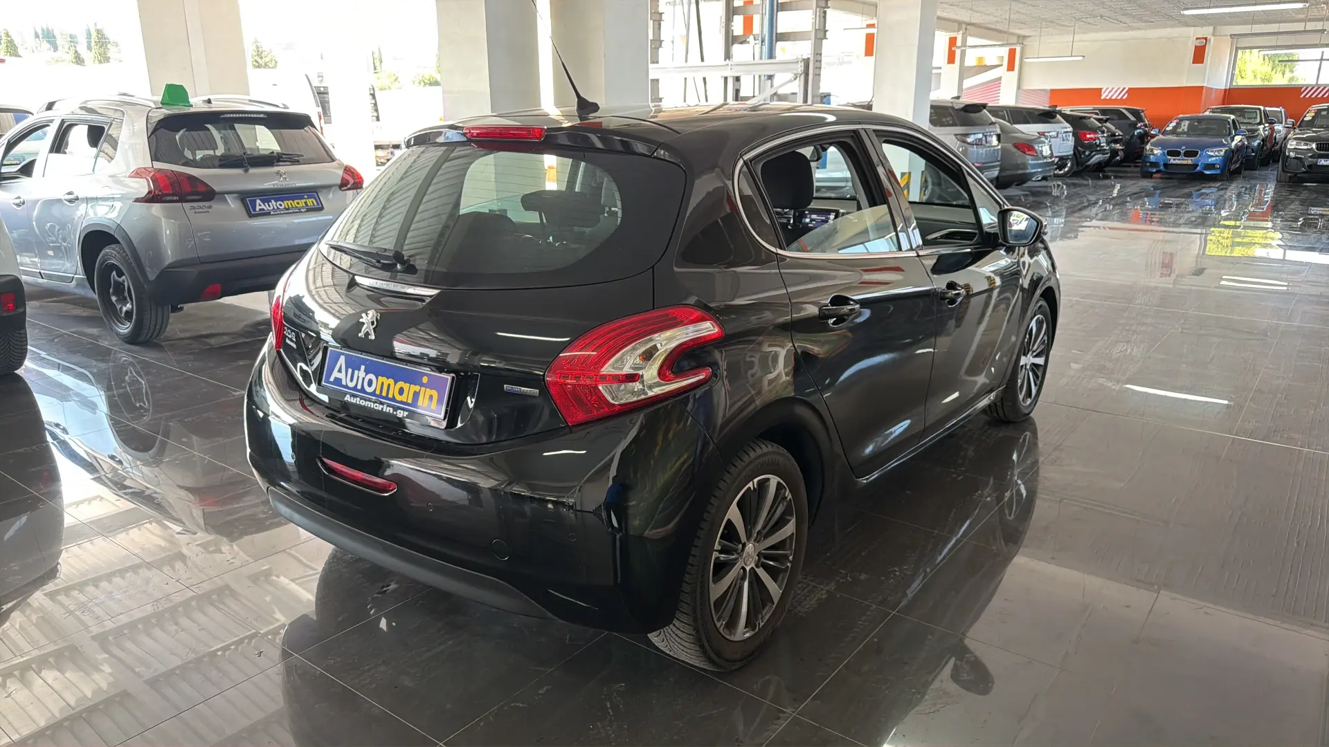View 4 - Peugeot 208 - 2016