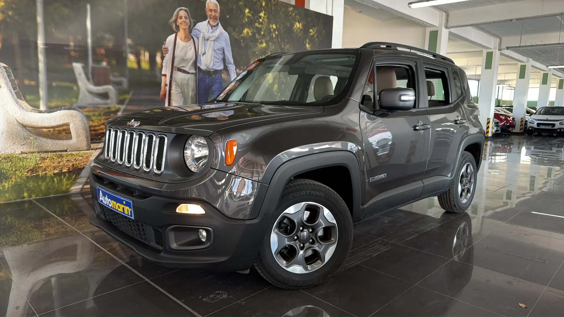 View 1 - Jeep Renegade - 2018