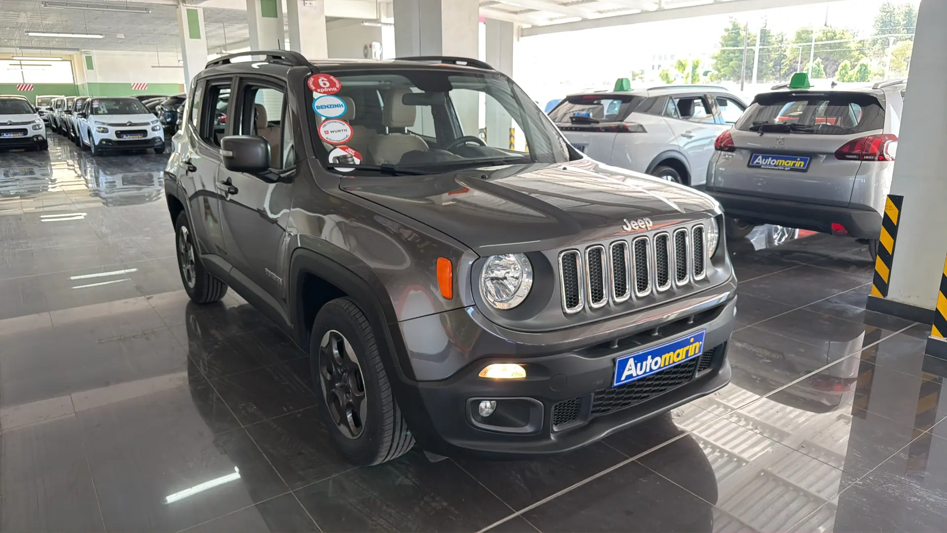 View 3 - Jeep Renegade - 2018