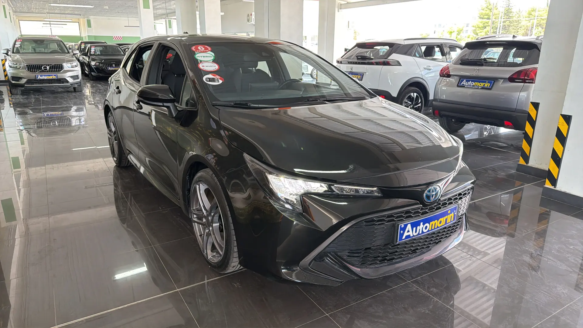 View 3 - Toyota Corolla - 2023