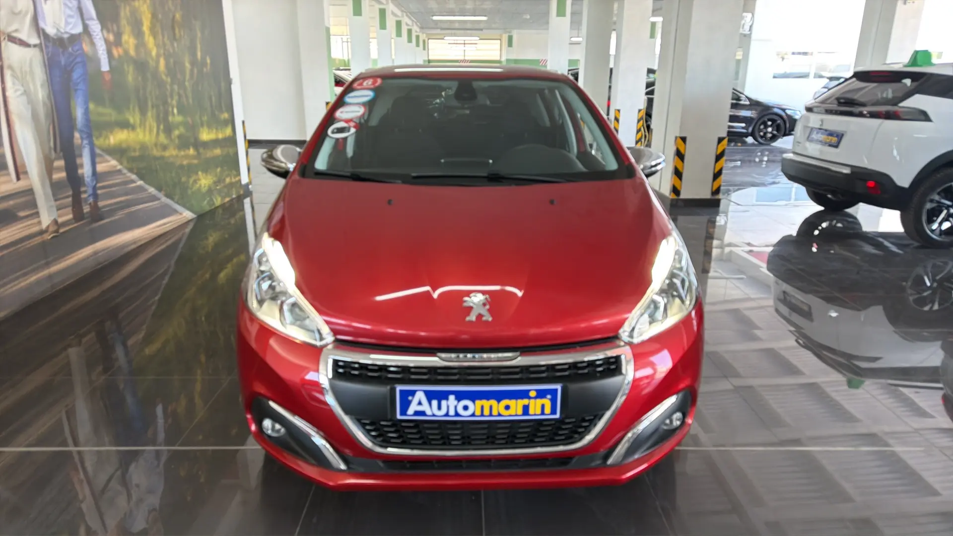 View 2 - Peugeot 208 - 2019