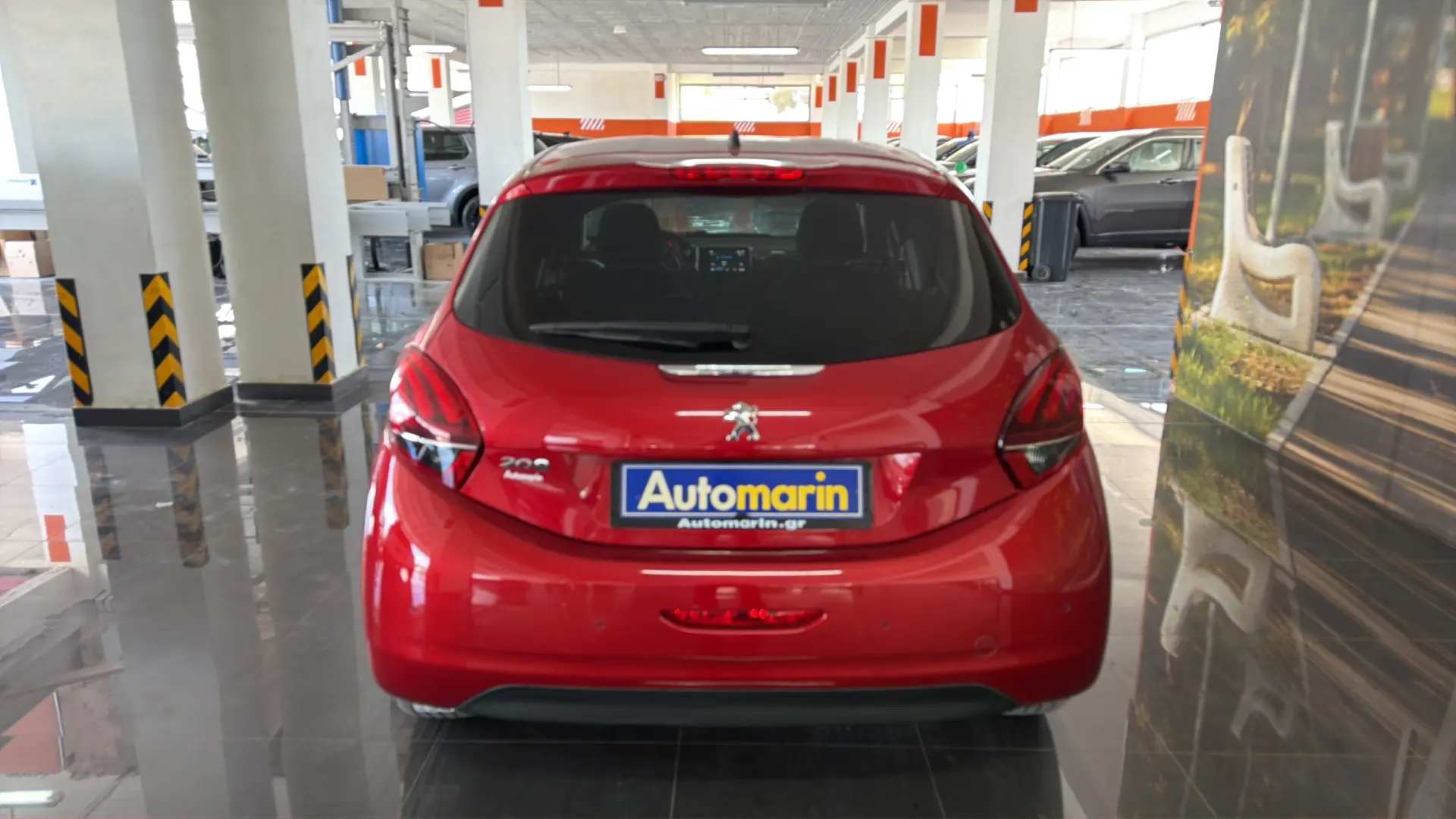 View 5 - Peugeot 208 - 2019