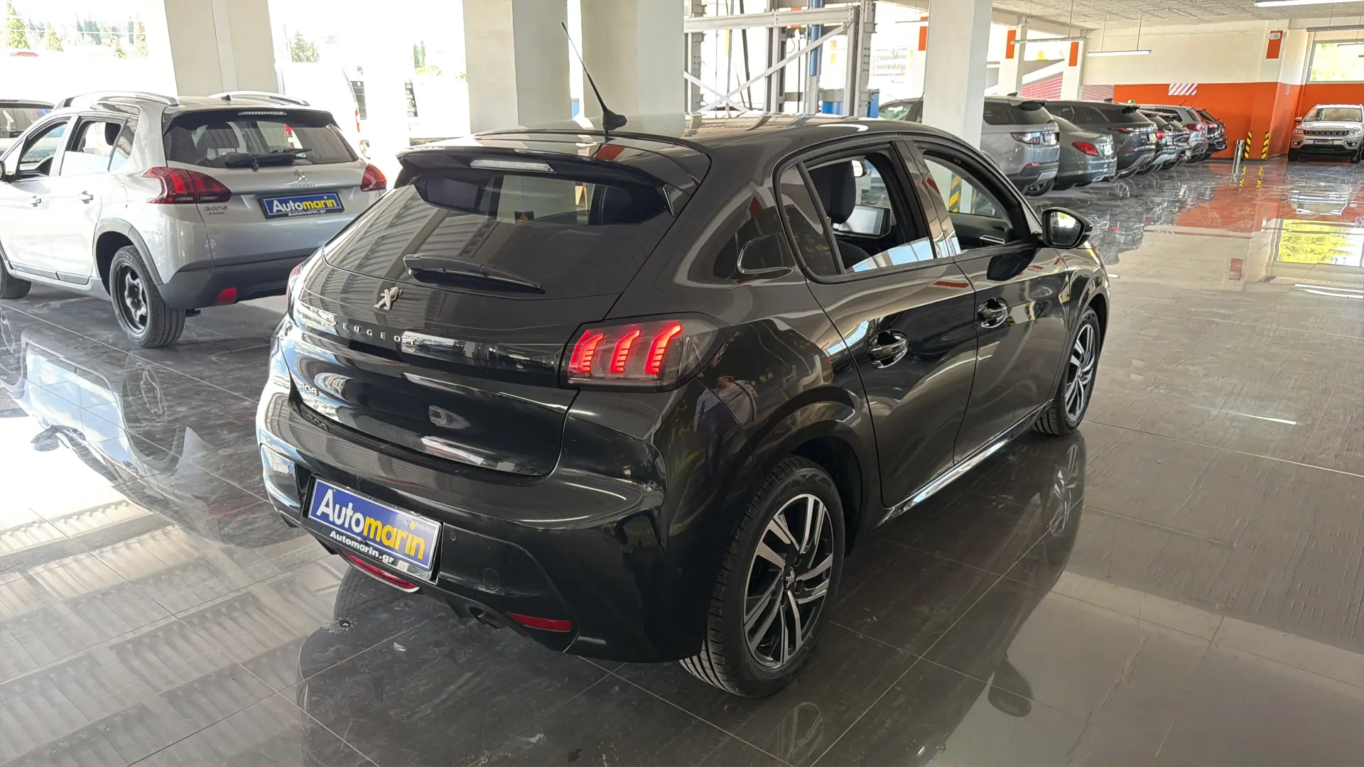 View 4 - Peugeot 208 - 2021