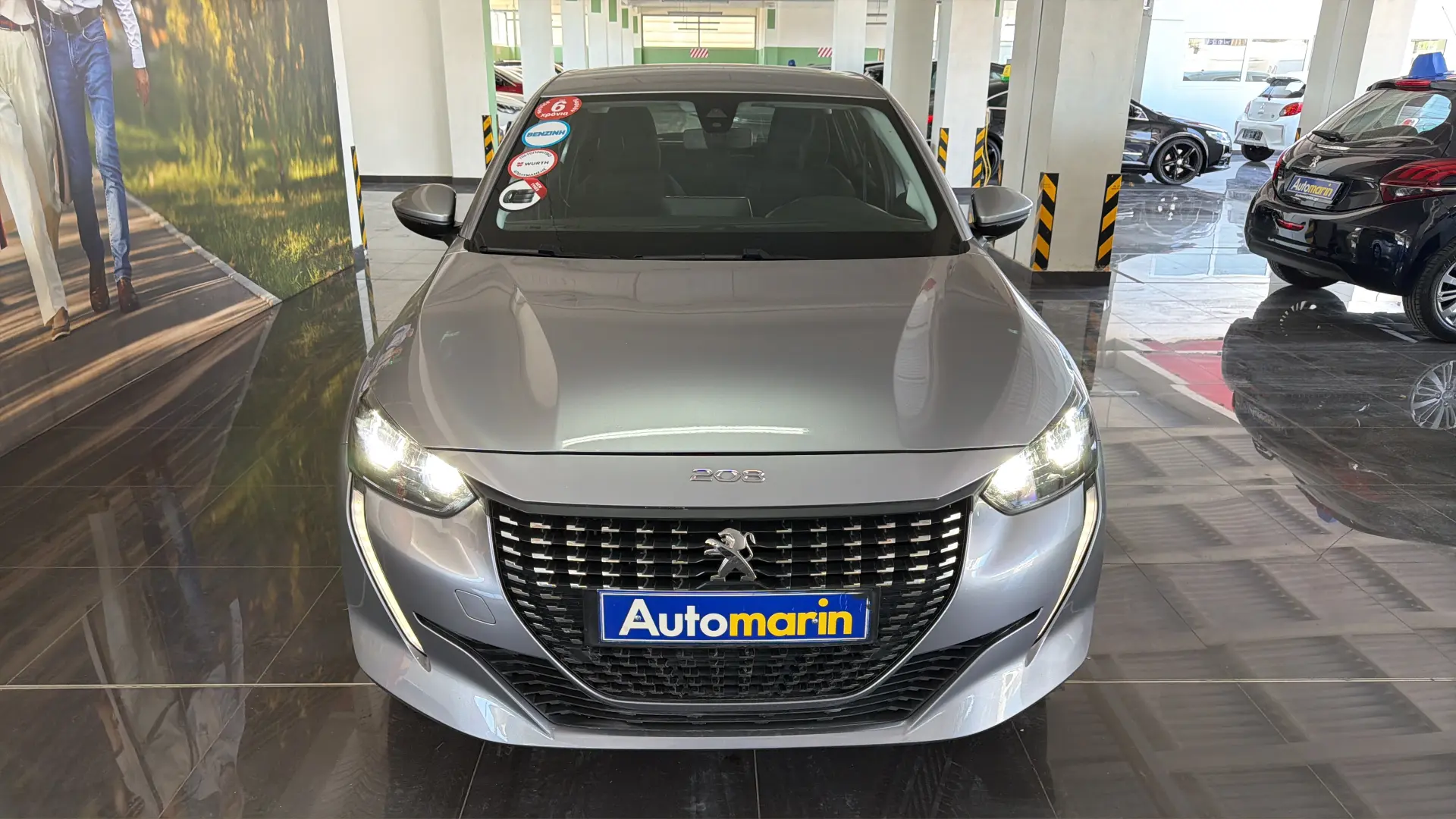 View 2 - Peugeot 208 - 2020