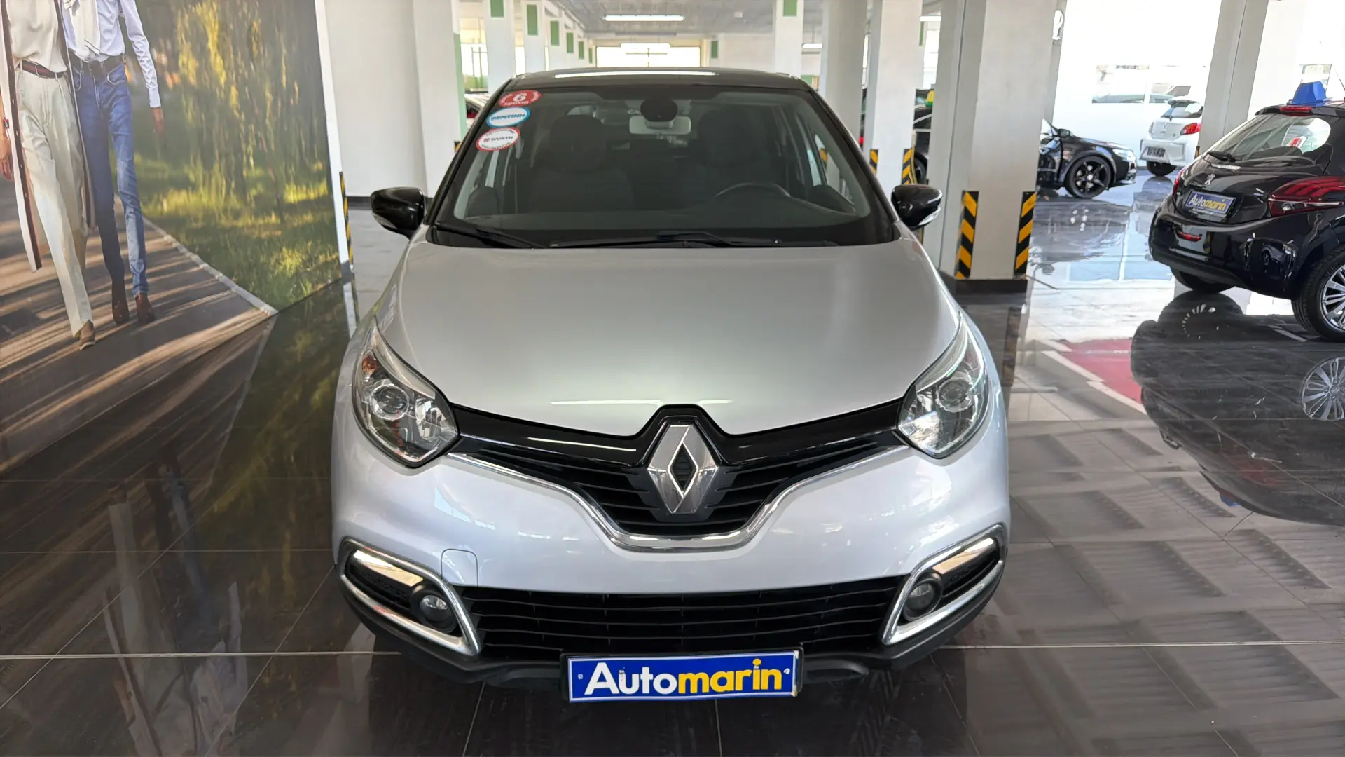 View 2 - Renault Captur - 2017