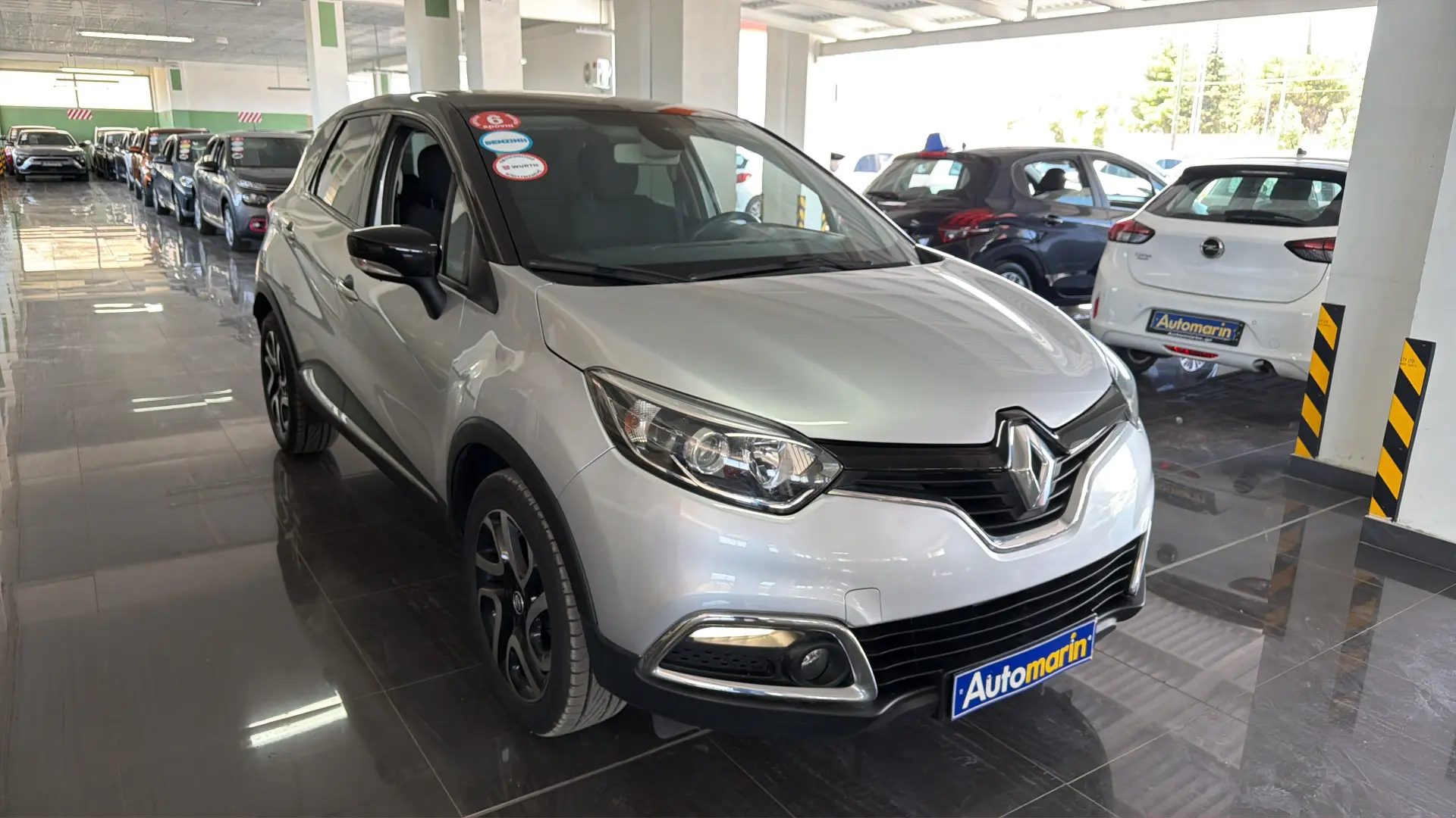 View 3 - Renault Captur - 2017