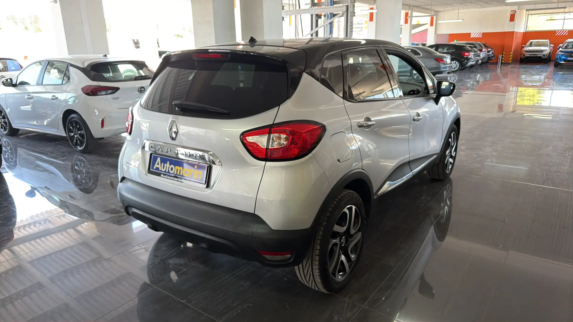 View 4 - Renault Captur - 2017
