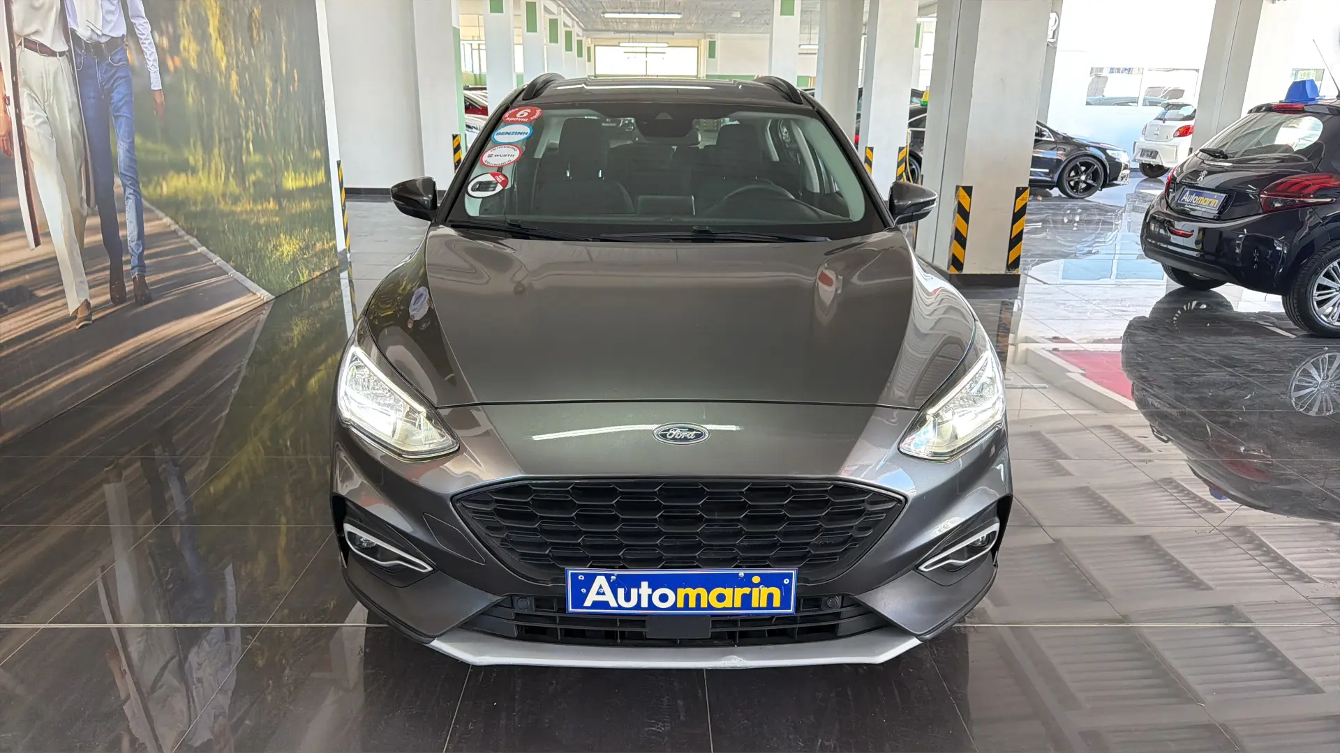 View 2 - Ford Focus - 2020