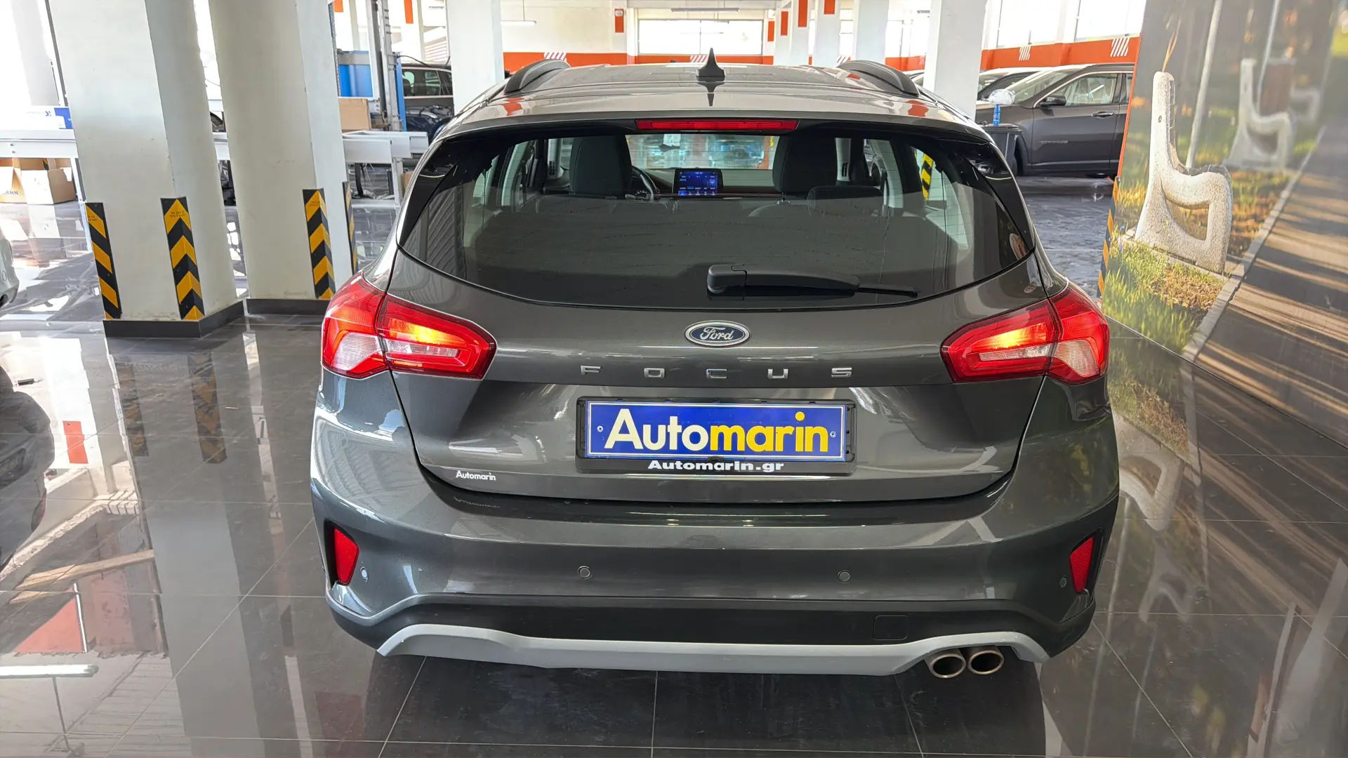 View 5 - Ford Focus - 2020